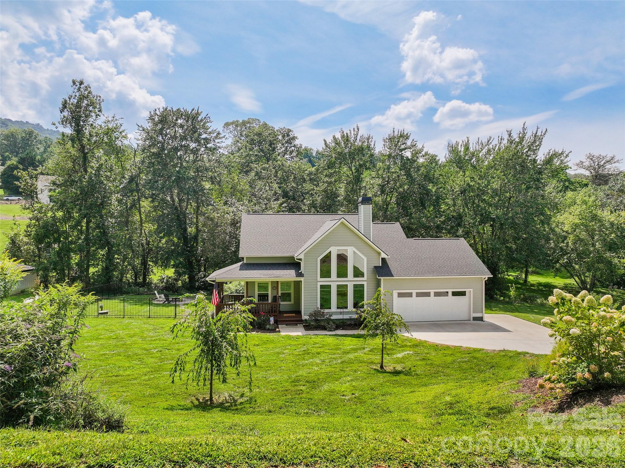 main property photo 32