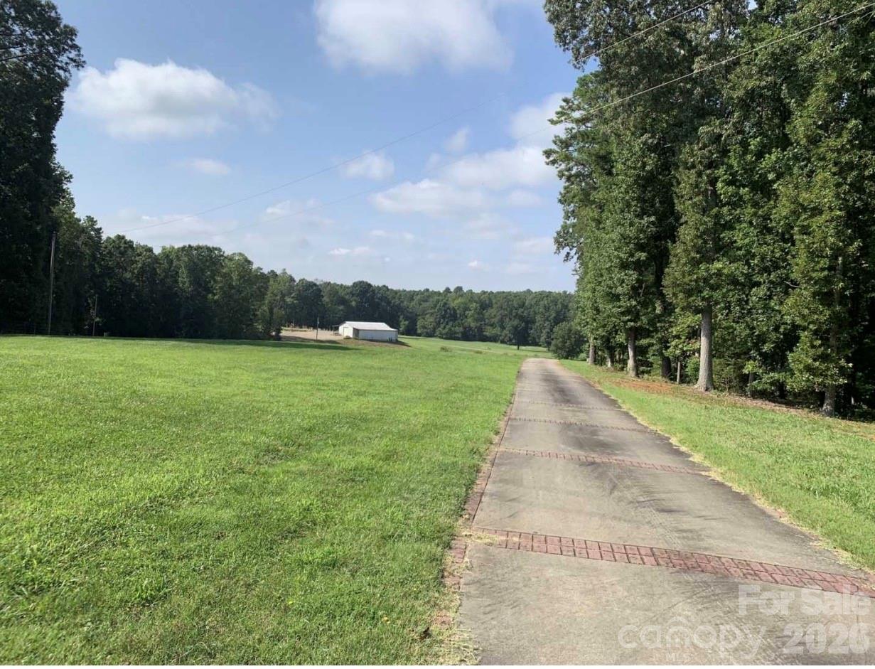main property photo 12