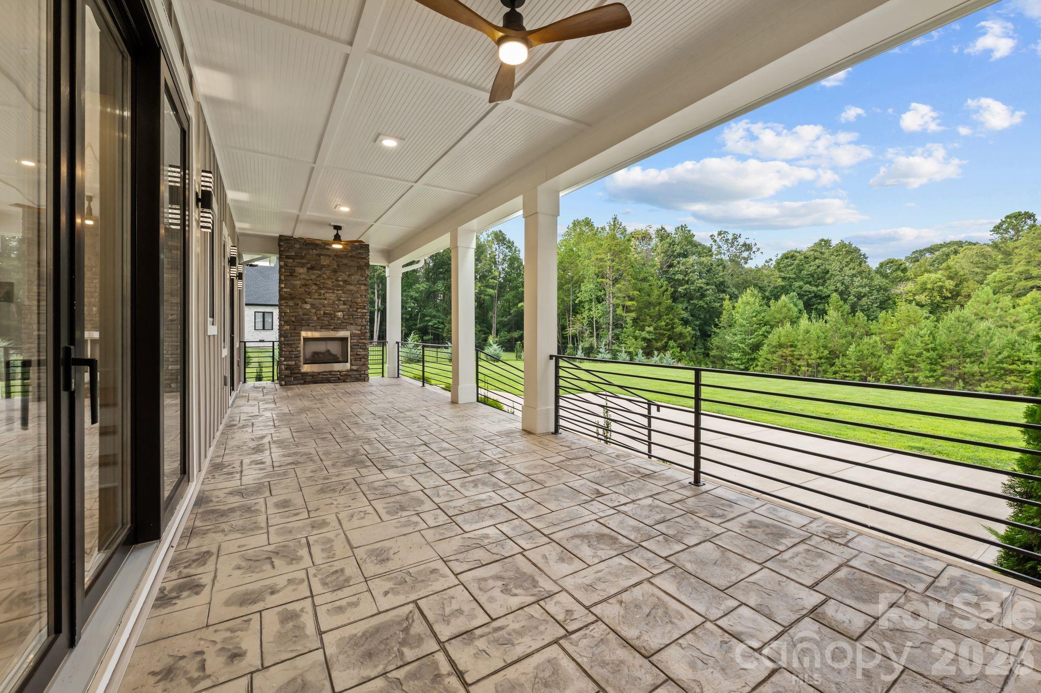 main property photo 45