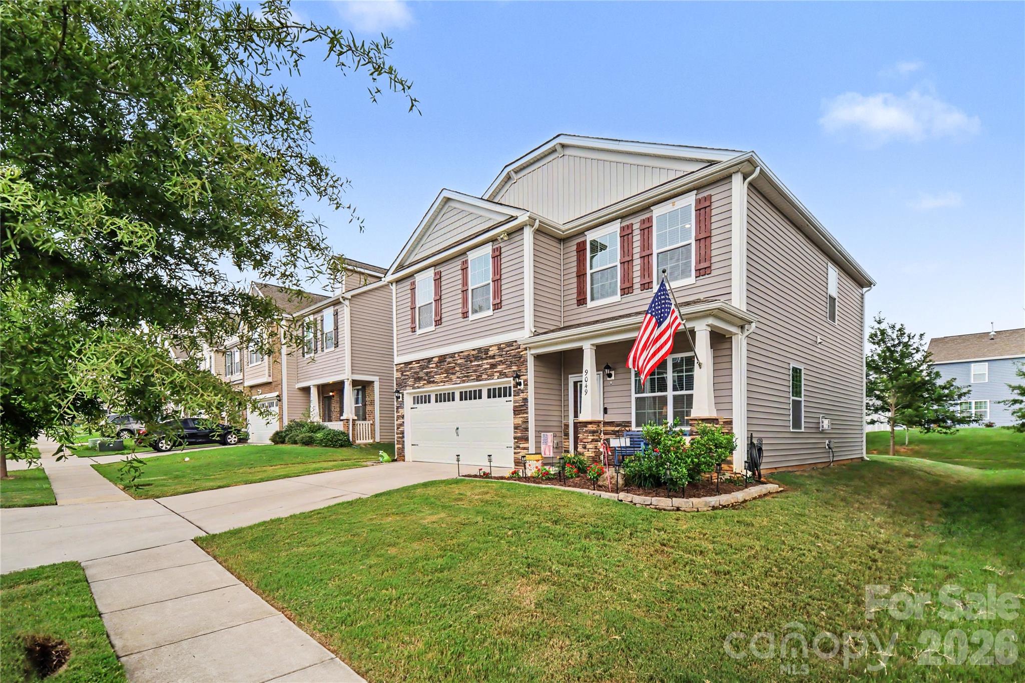 main property photo 2