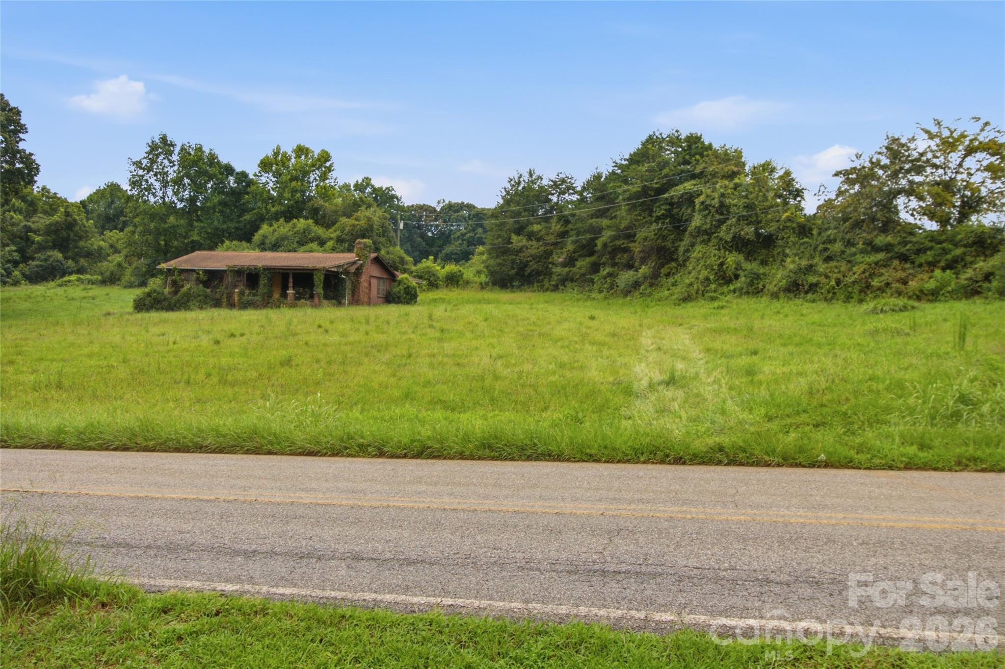 main property photo 13