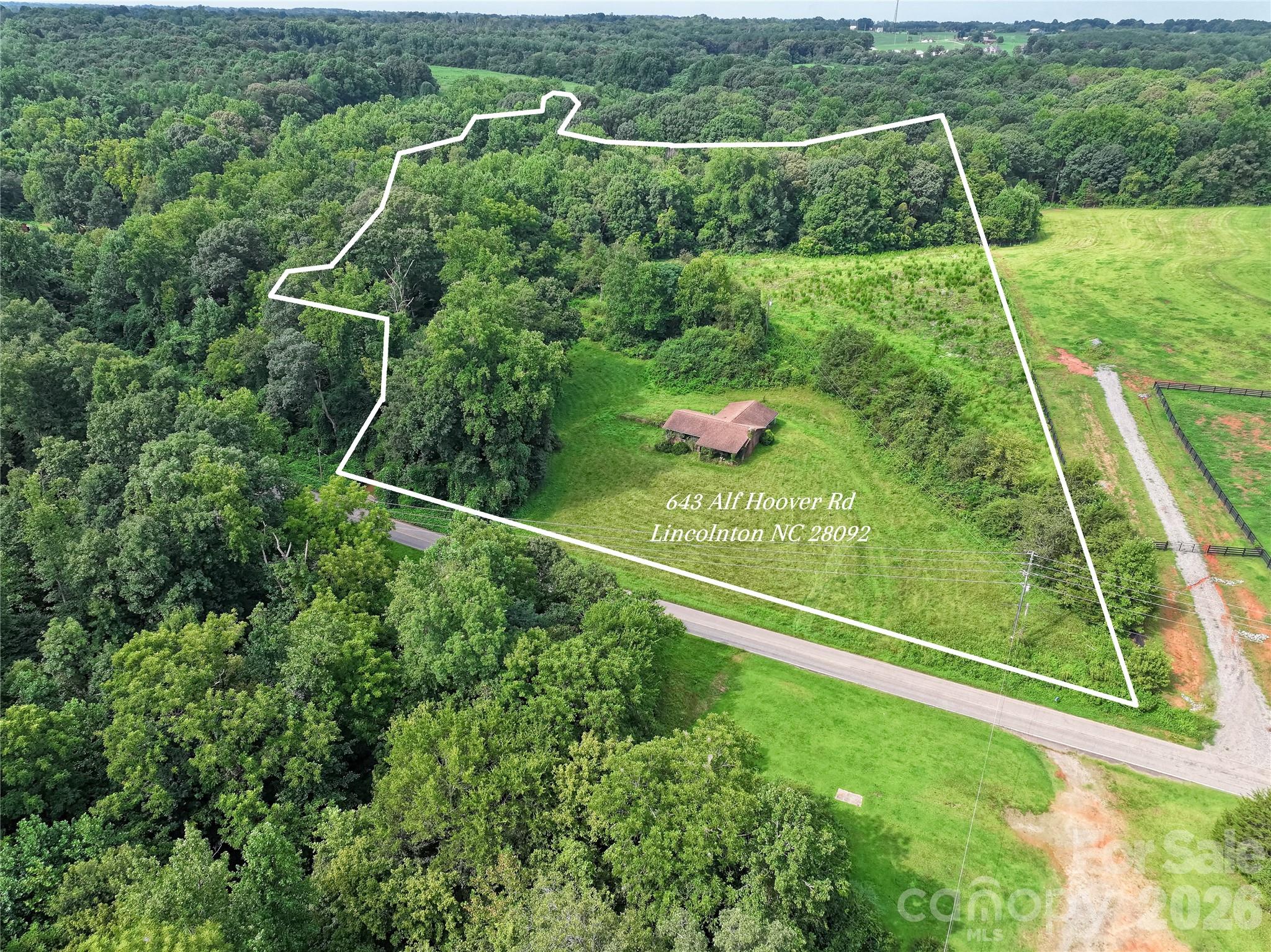 main property photo 4