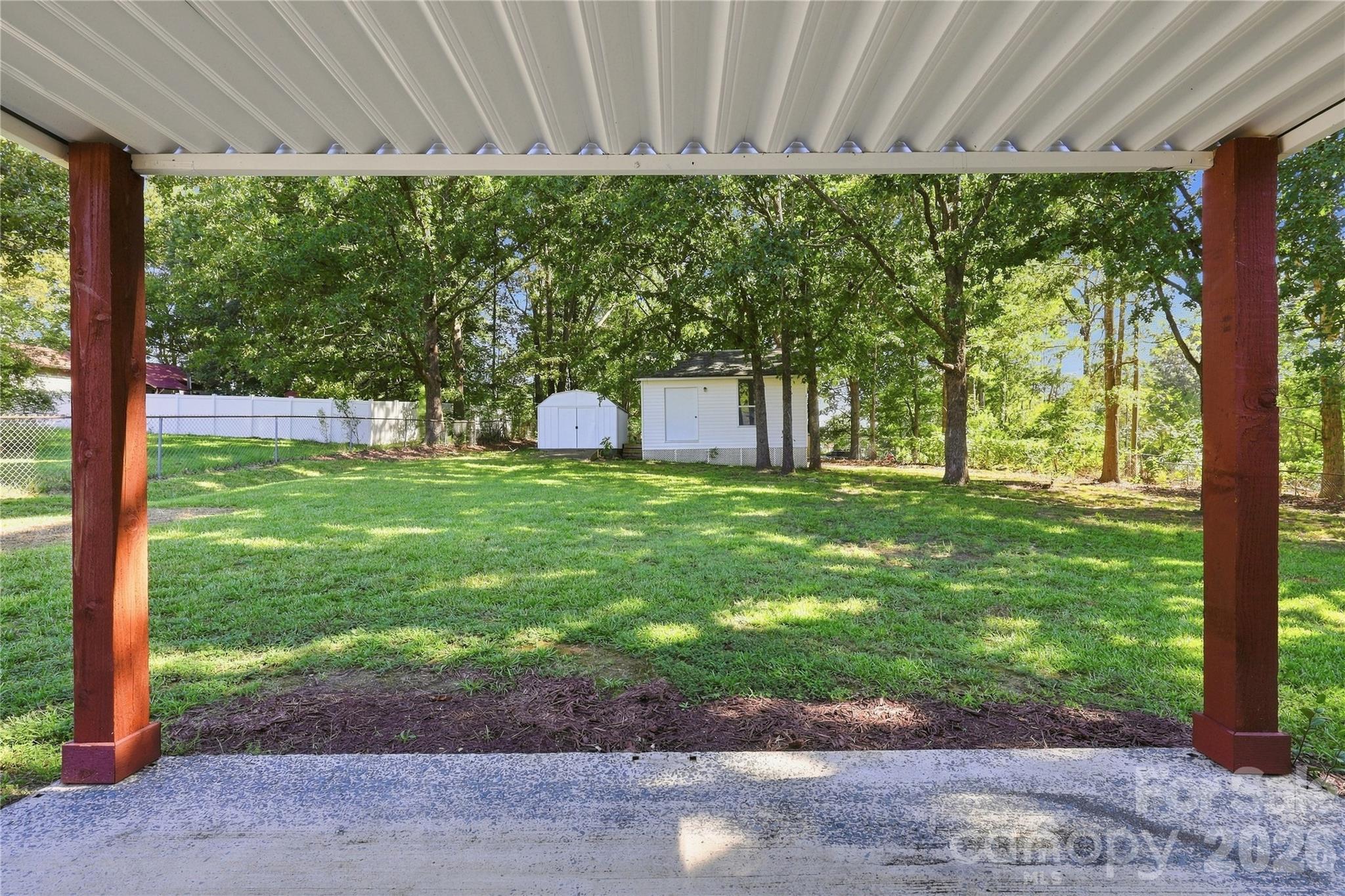 main property photo 25