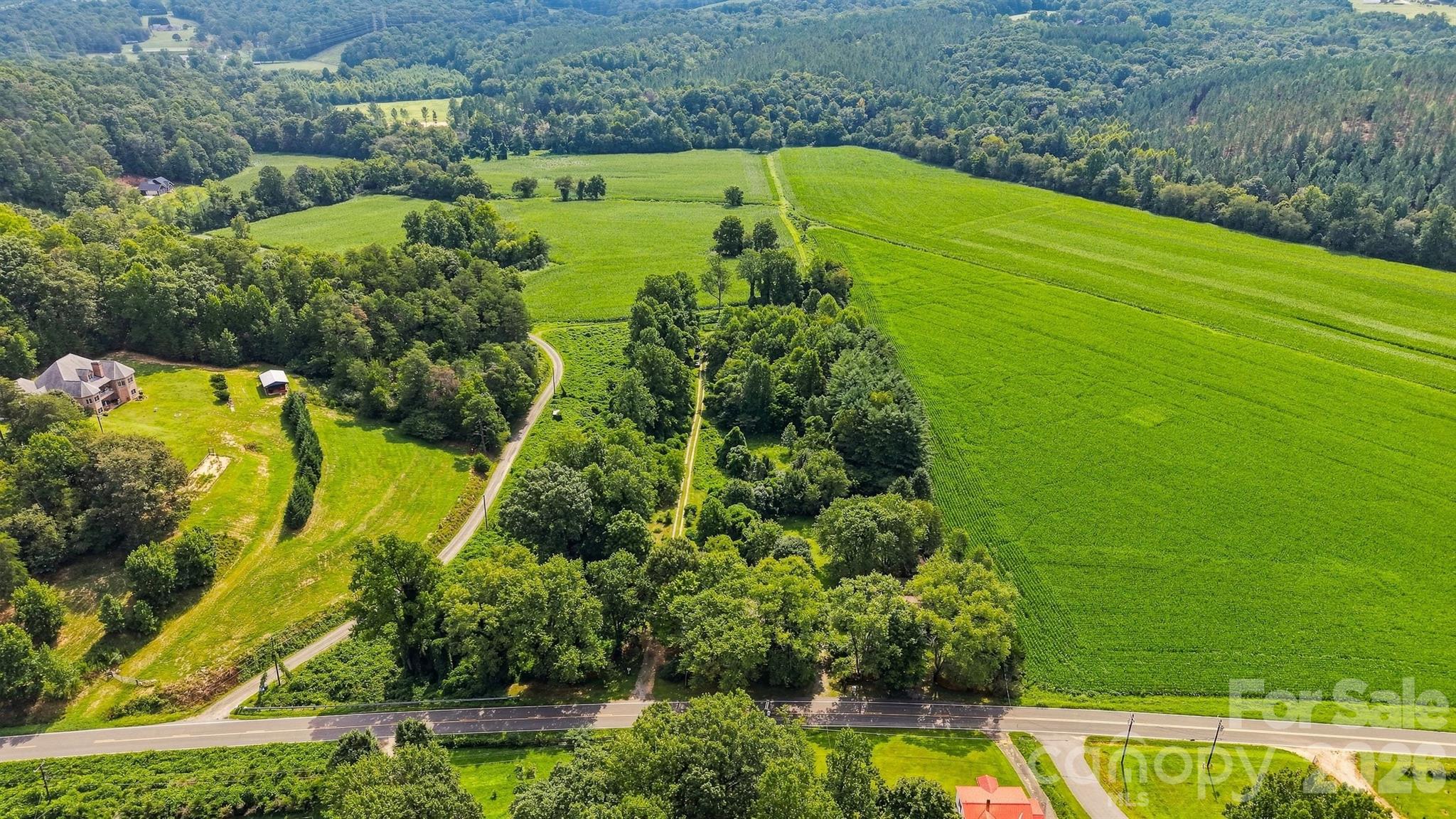 main property photo 22