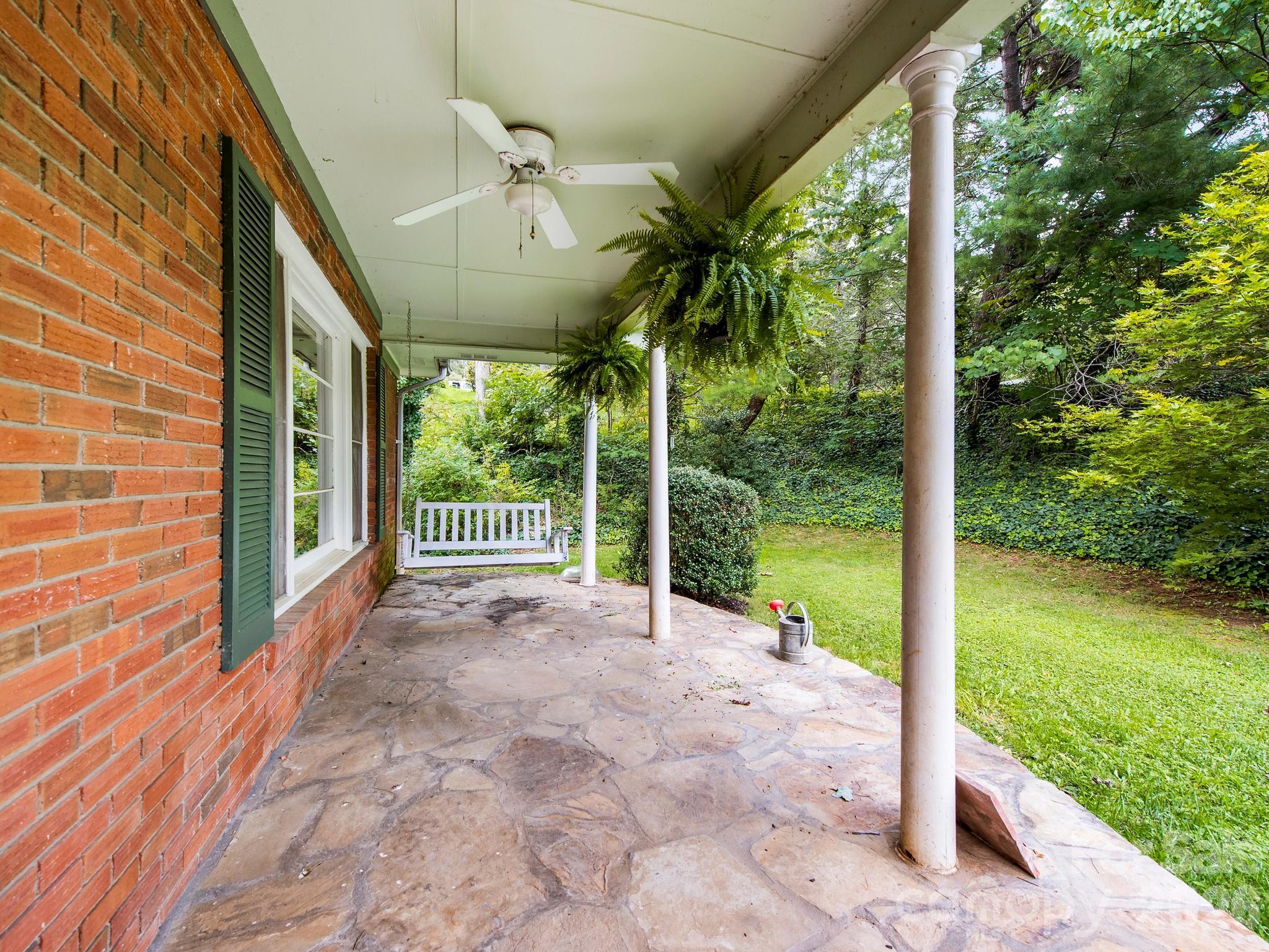 main property photo 26