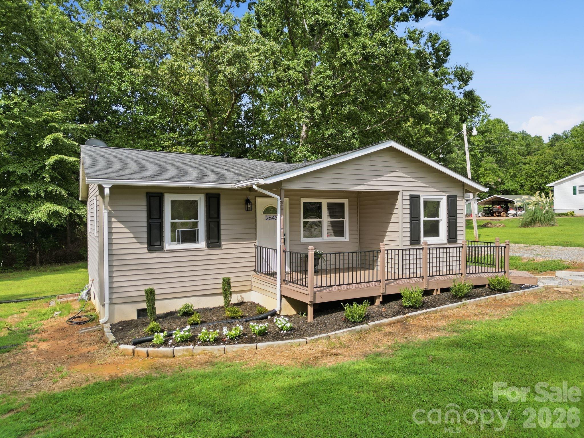 main property photo 25