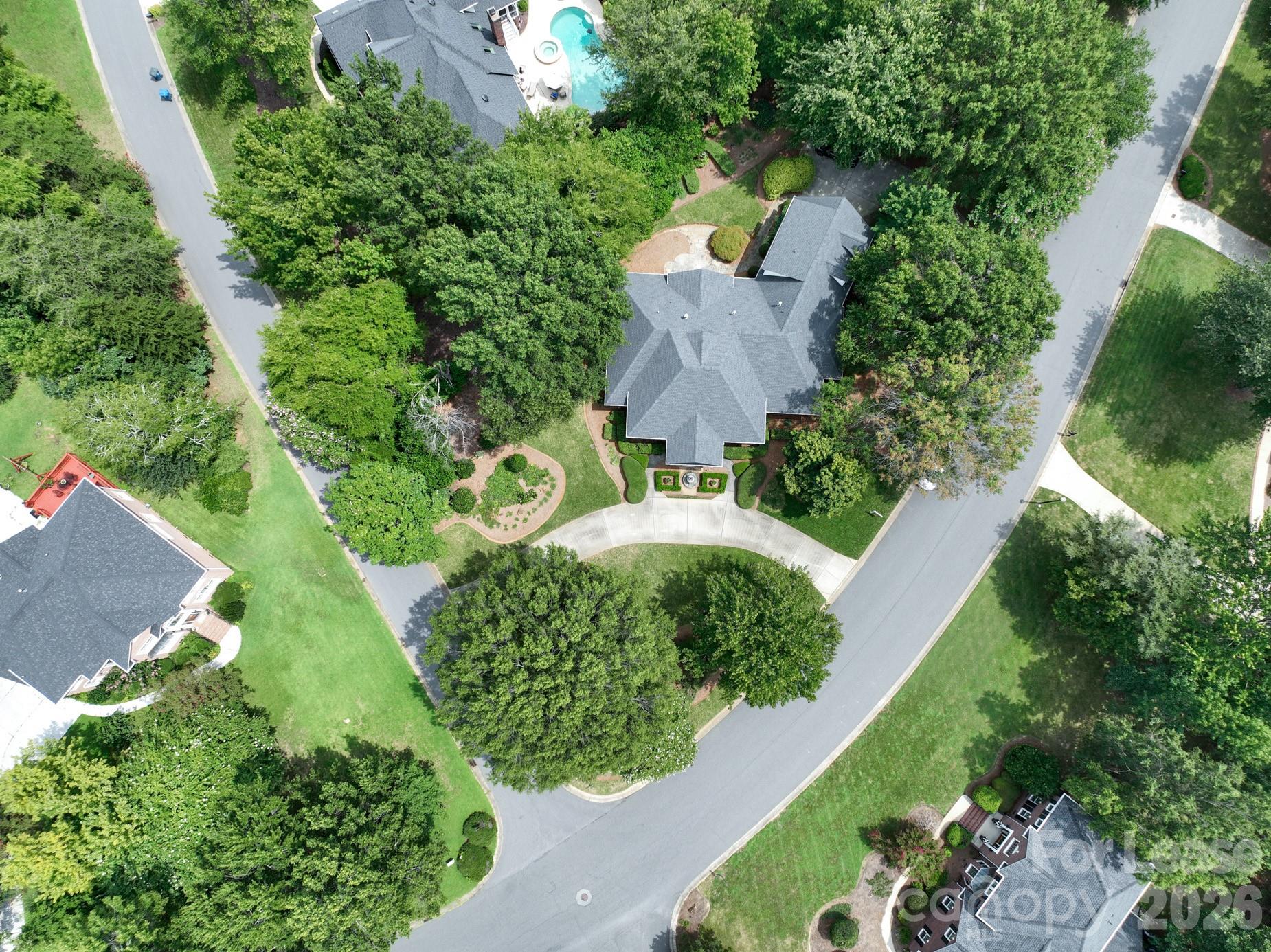 main property photo 42