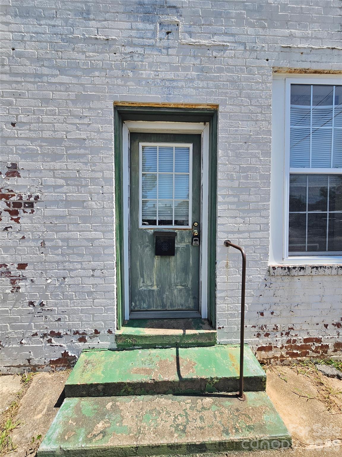 main property photo 6