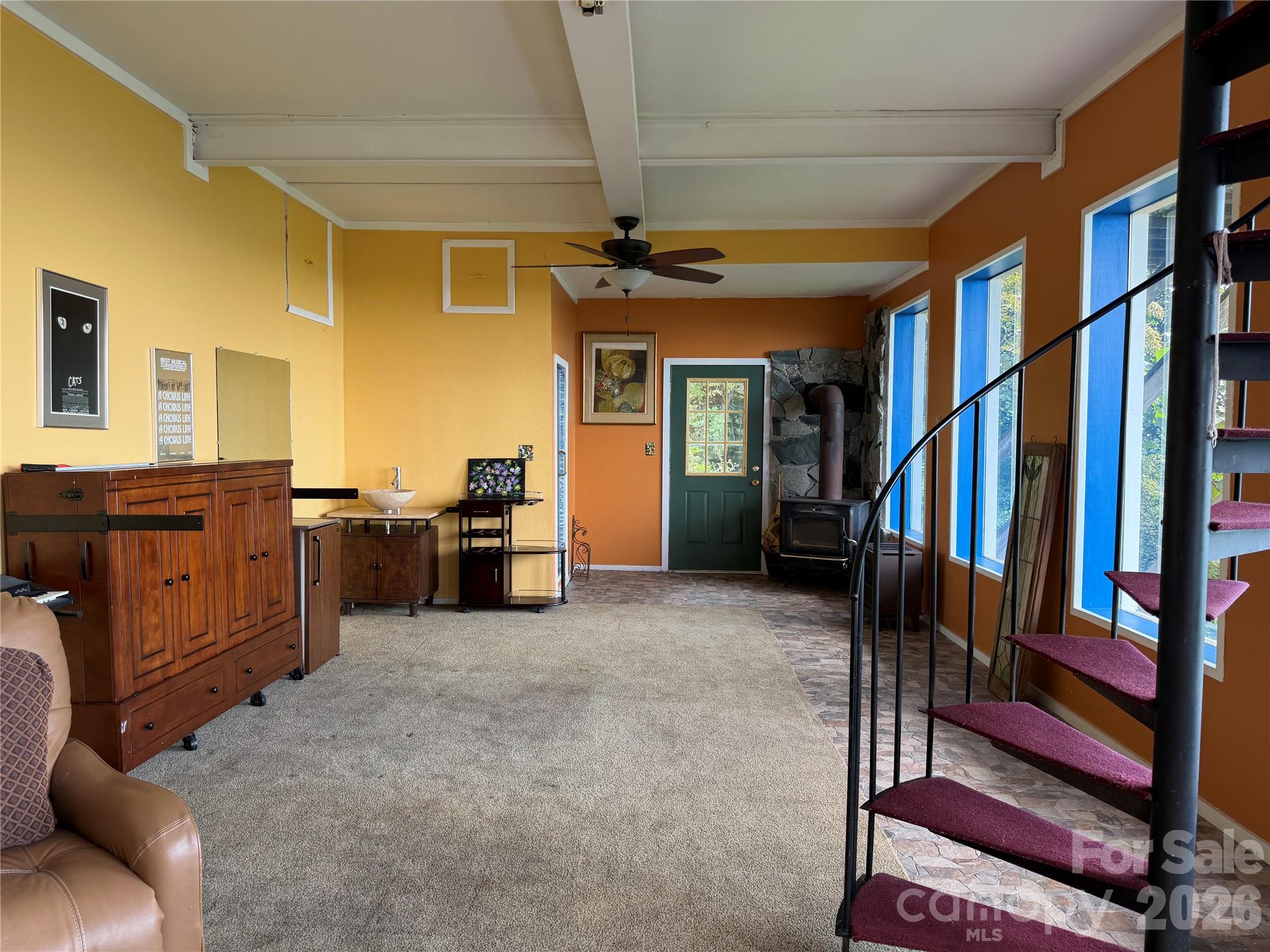 main property photo 14