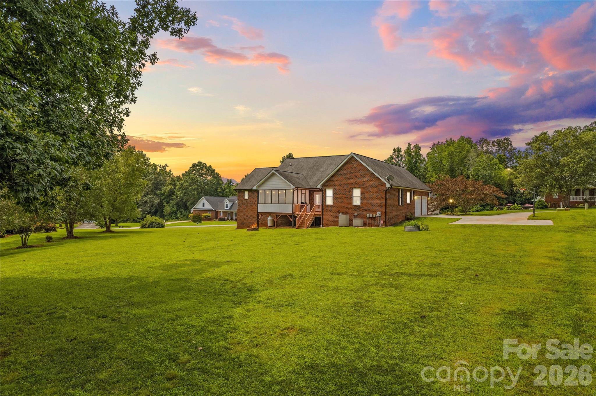 main property photo 47