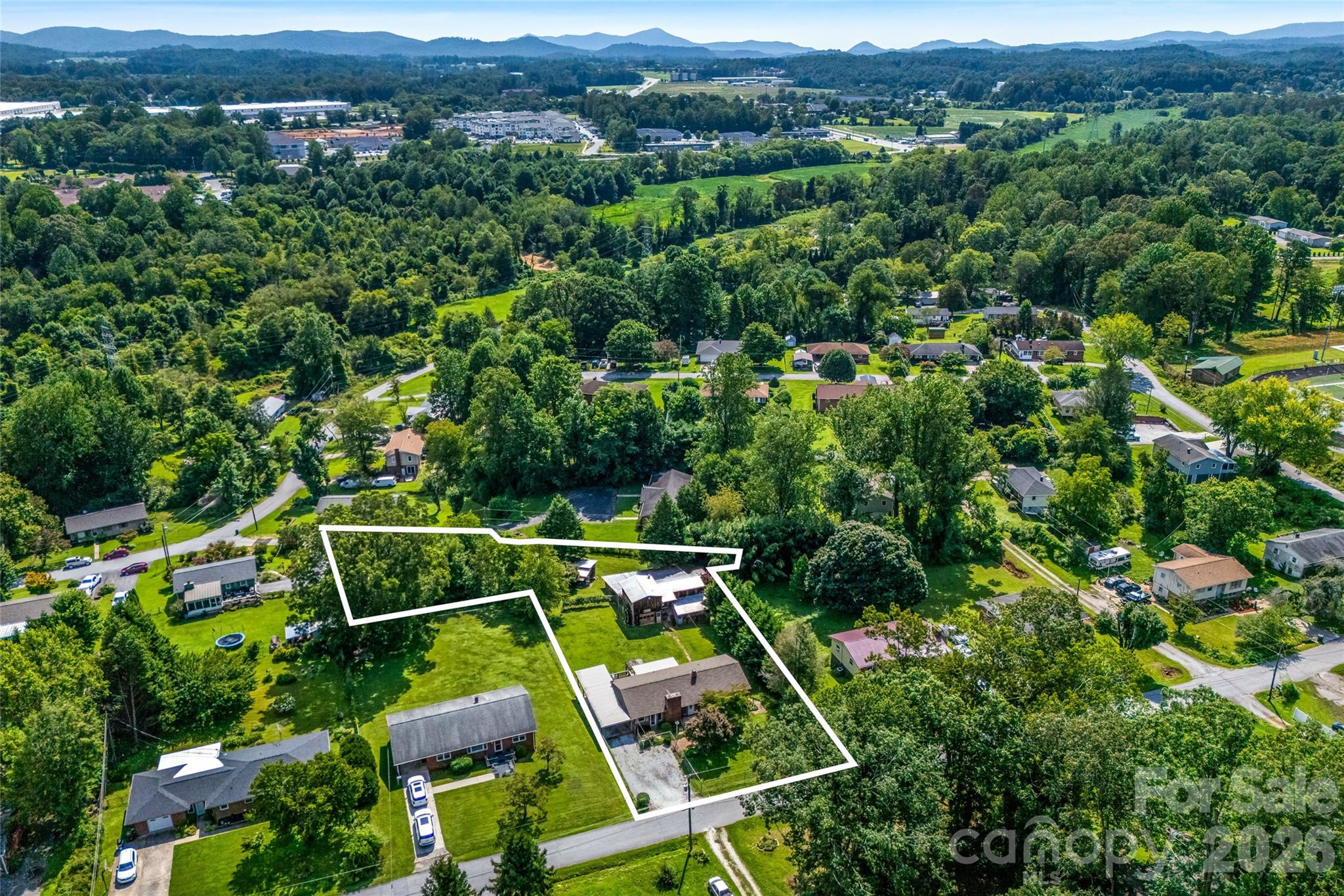 main property photo 29