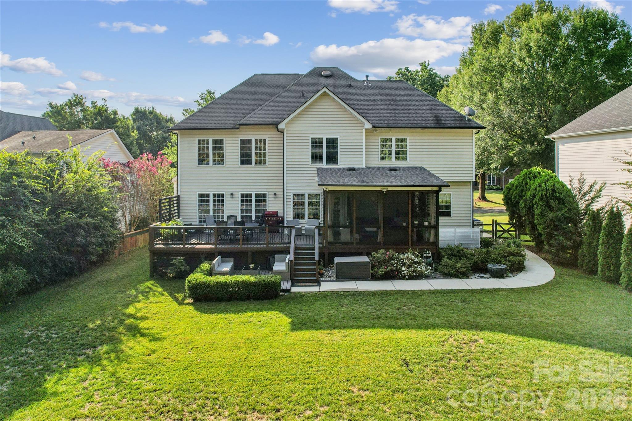 main property photo 44