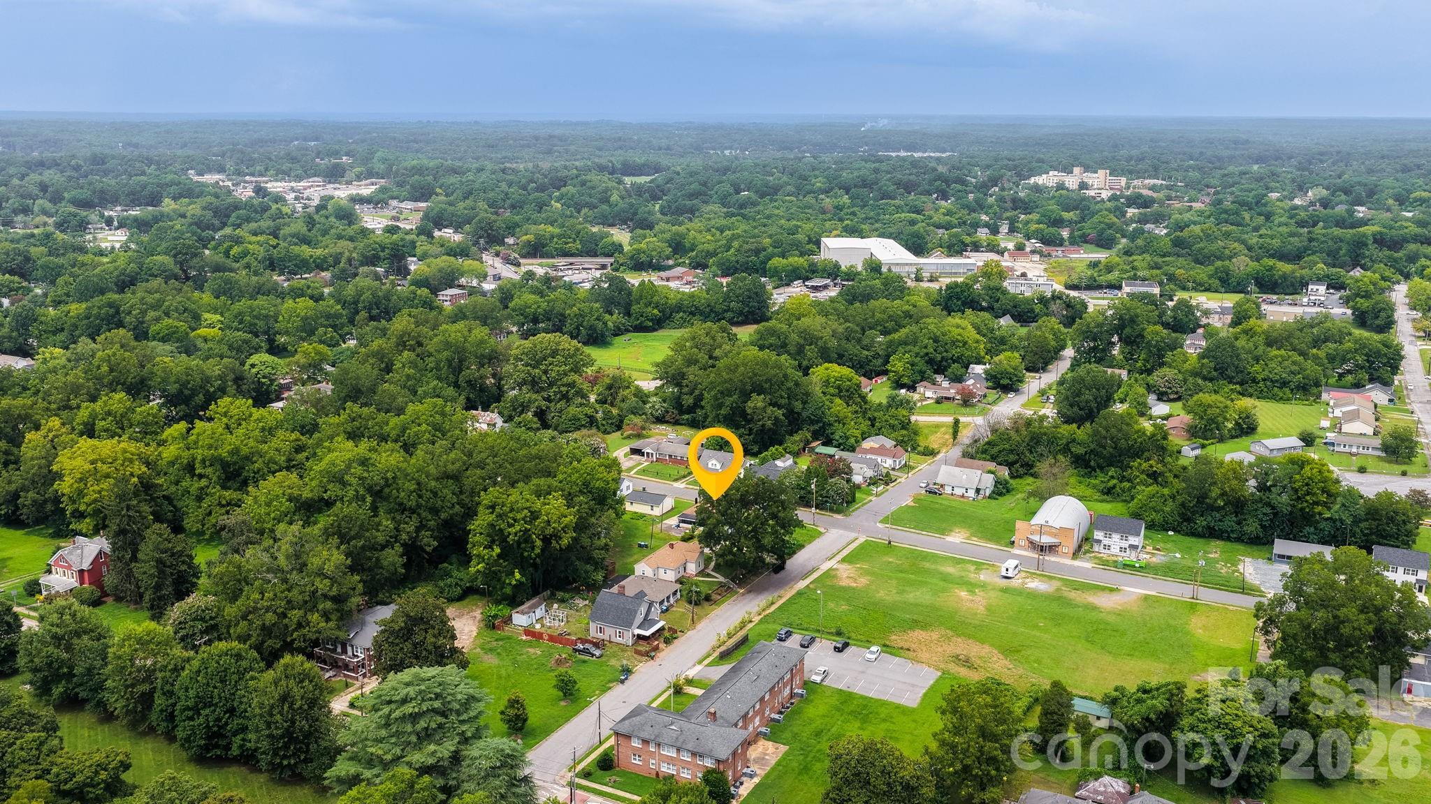 main property photo 30