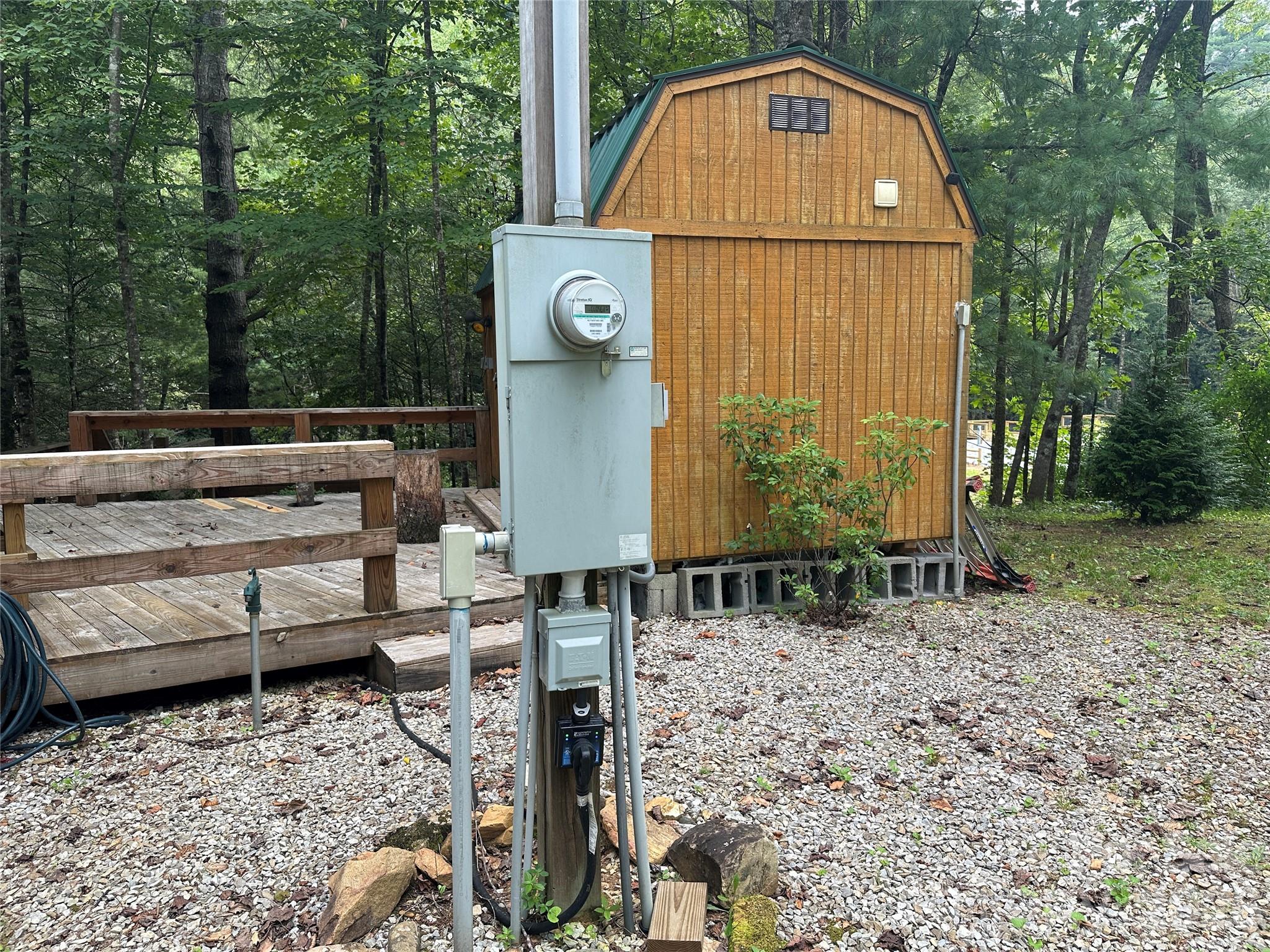 main property photo 11