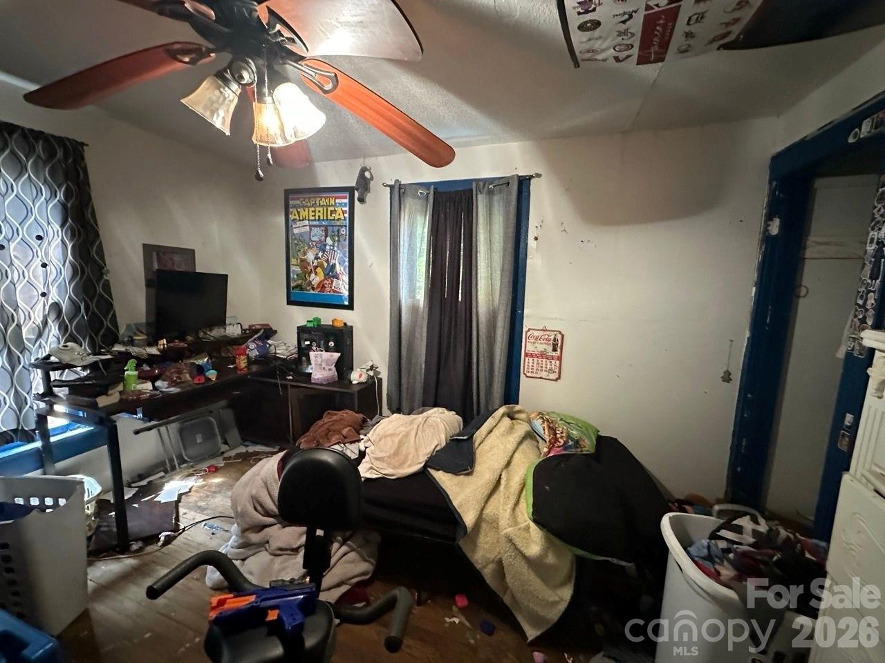 main property photo 23