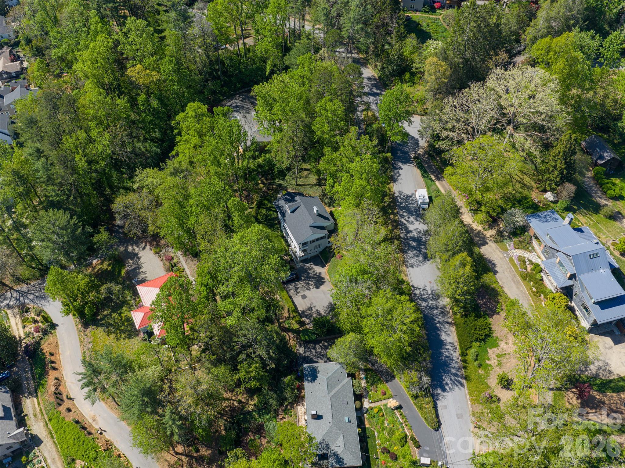 main property photo 41