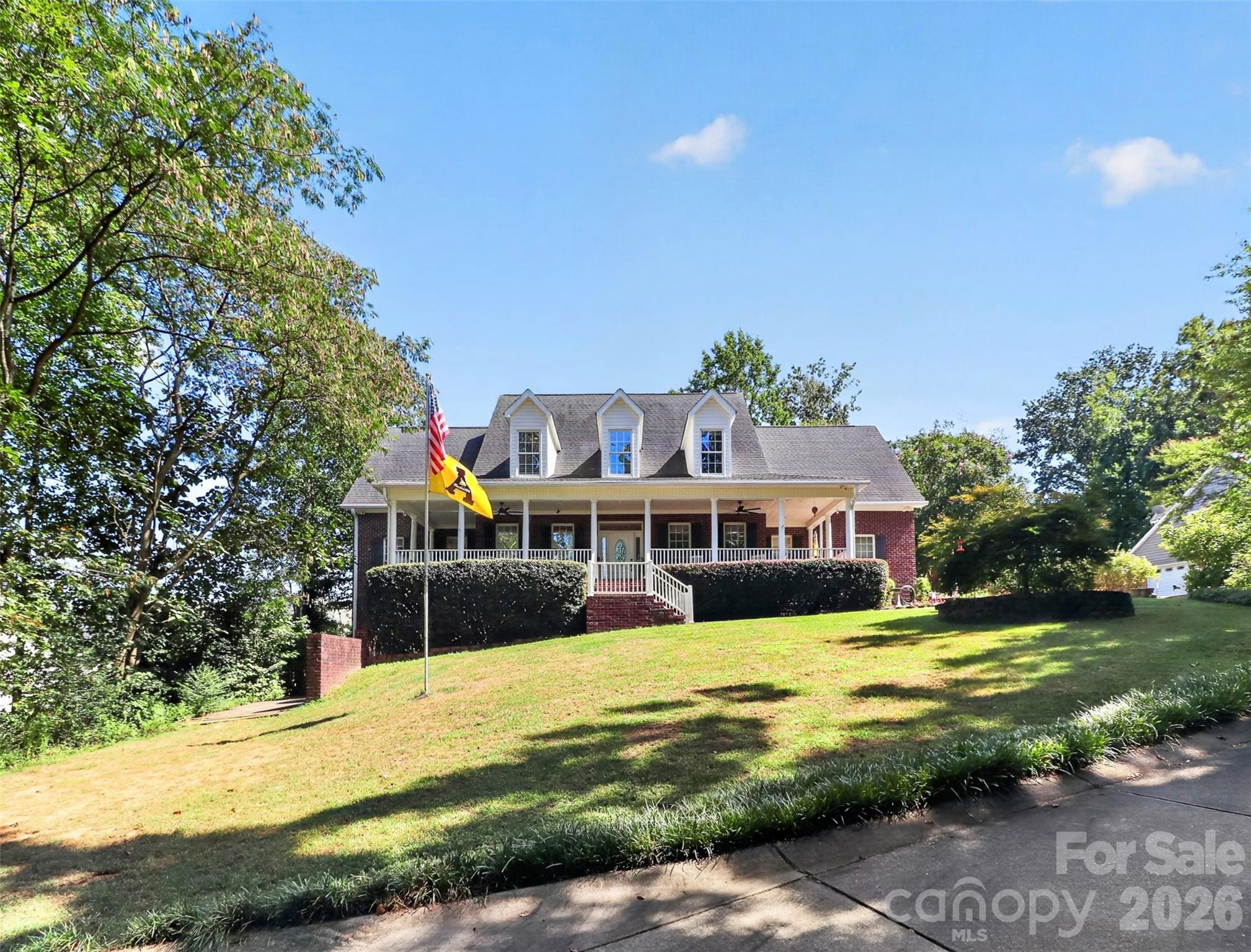main property photo 38