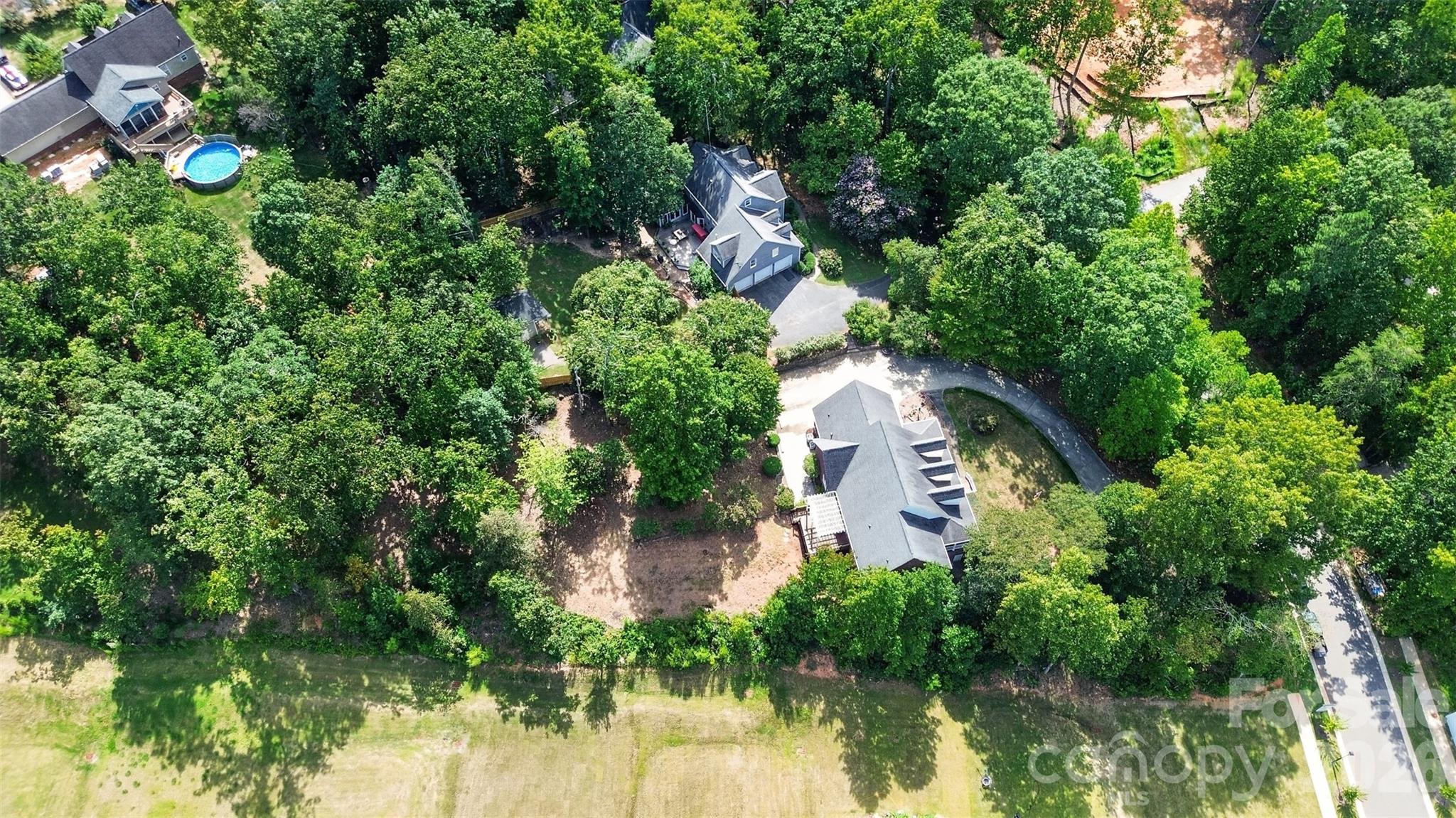 main property photo 44