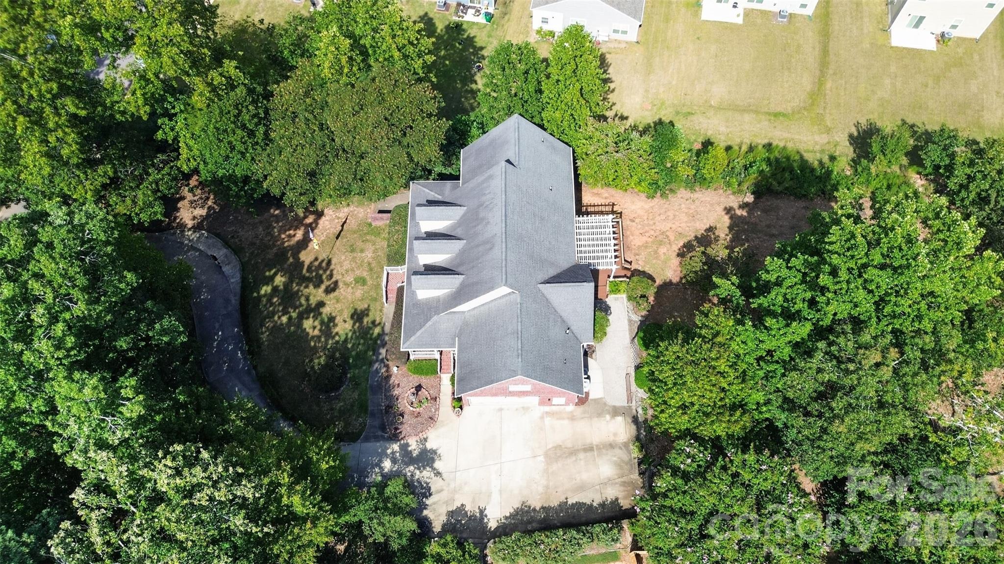 main property photo 46