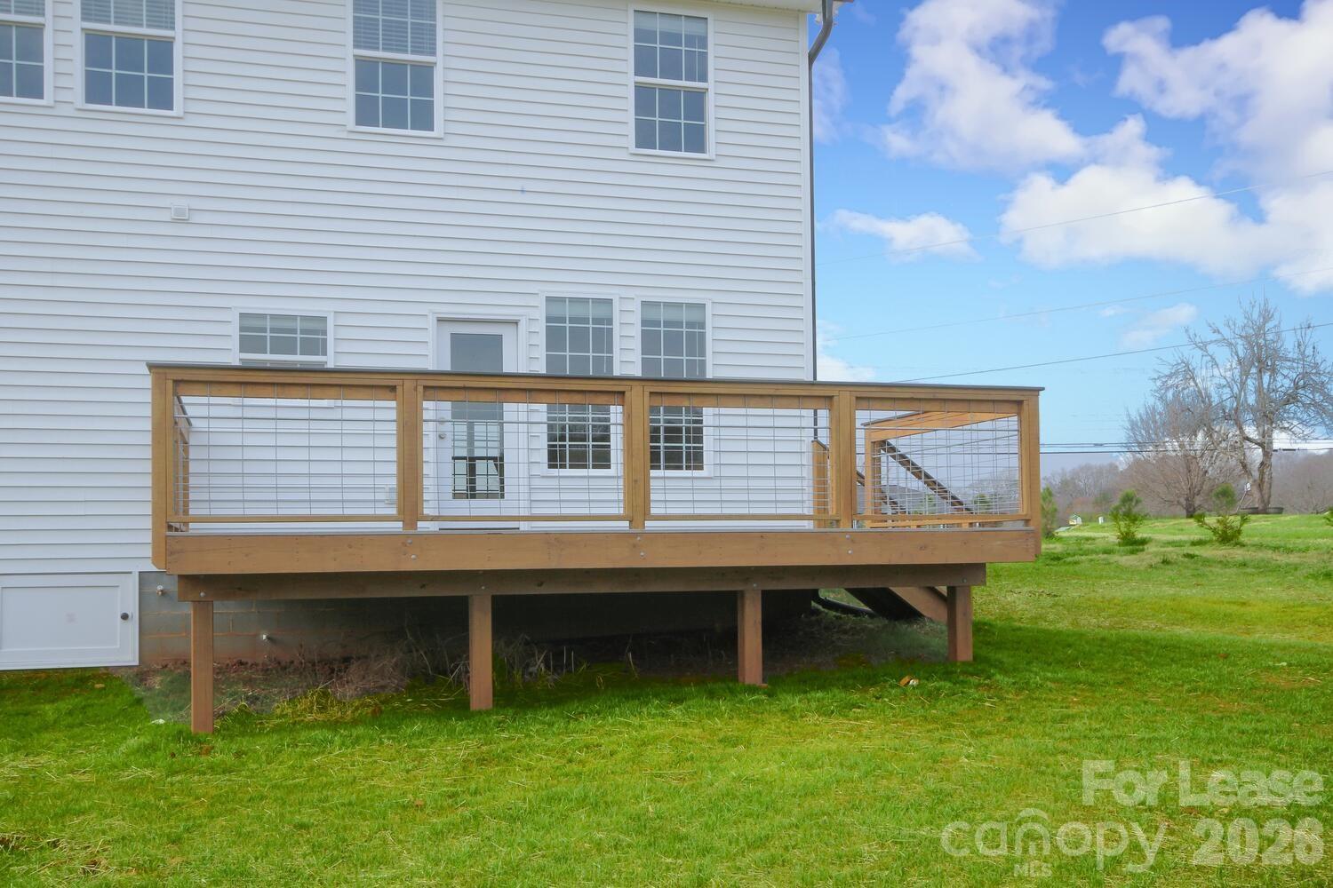 main property photo 41