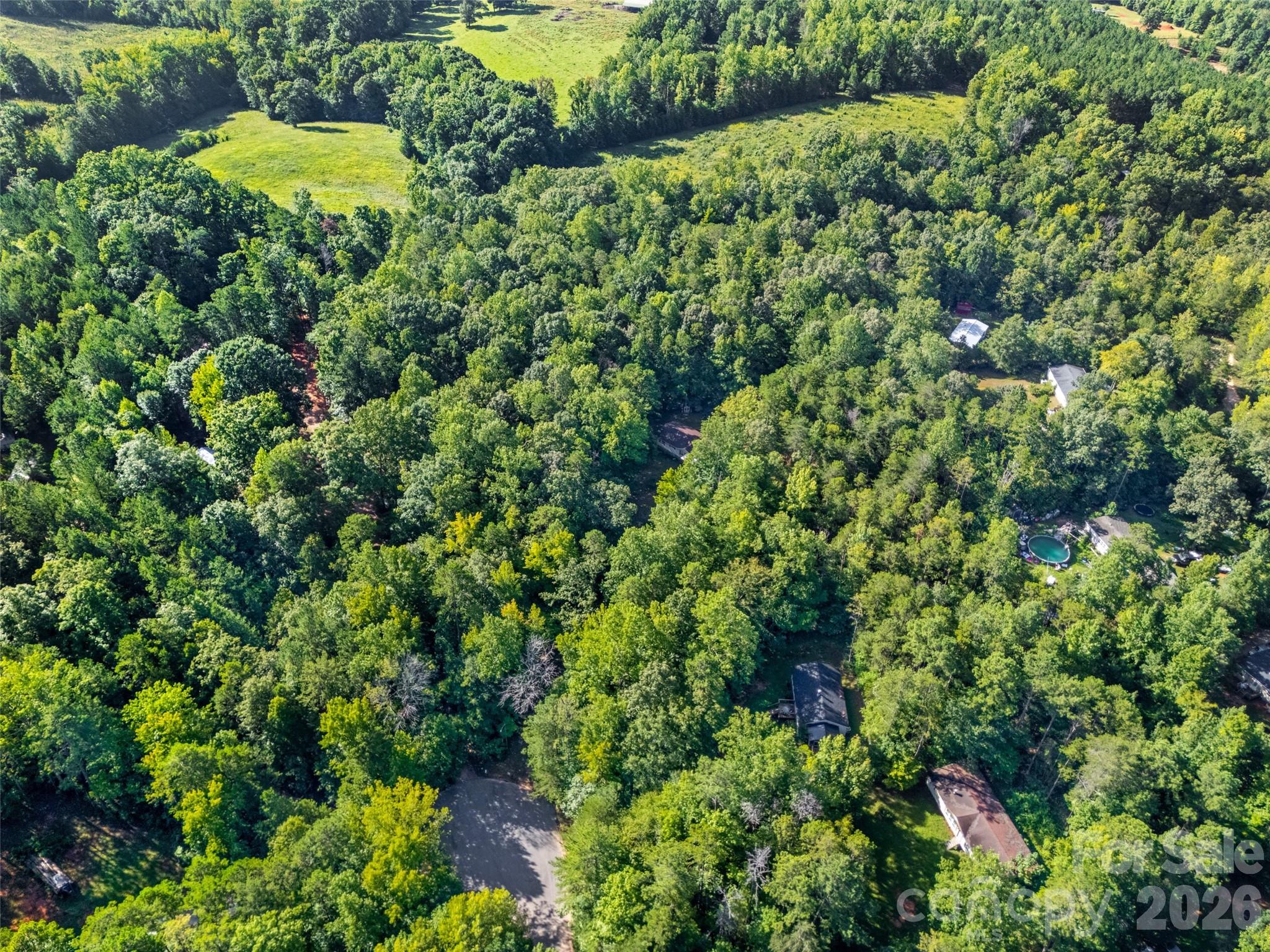 main property photo 22
