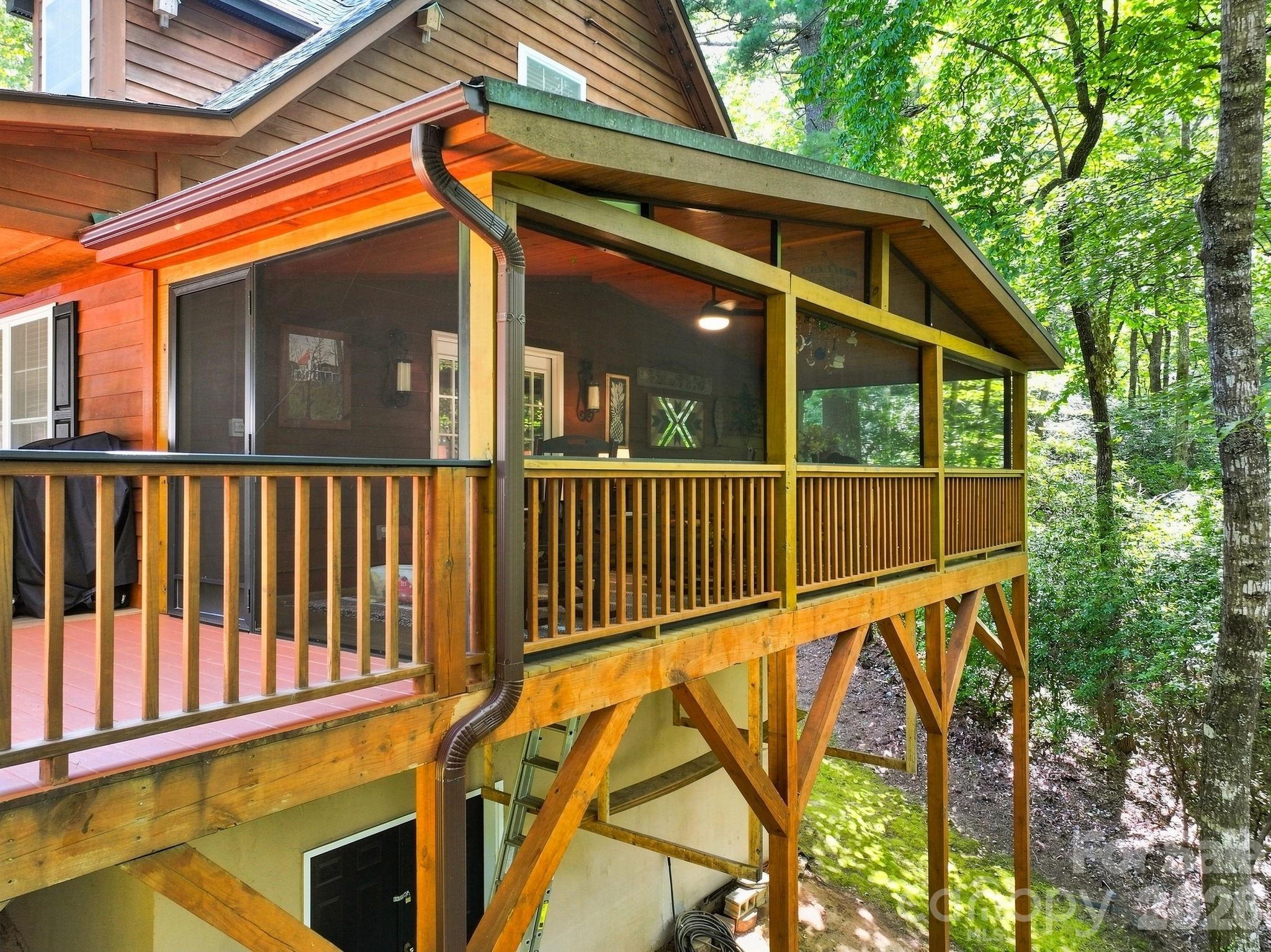 main property photo 41