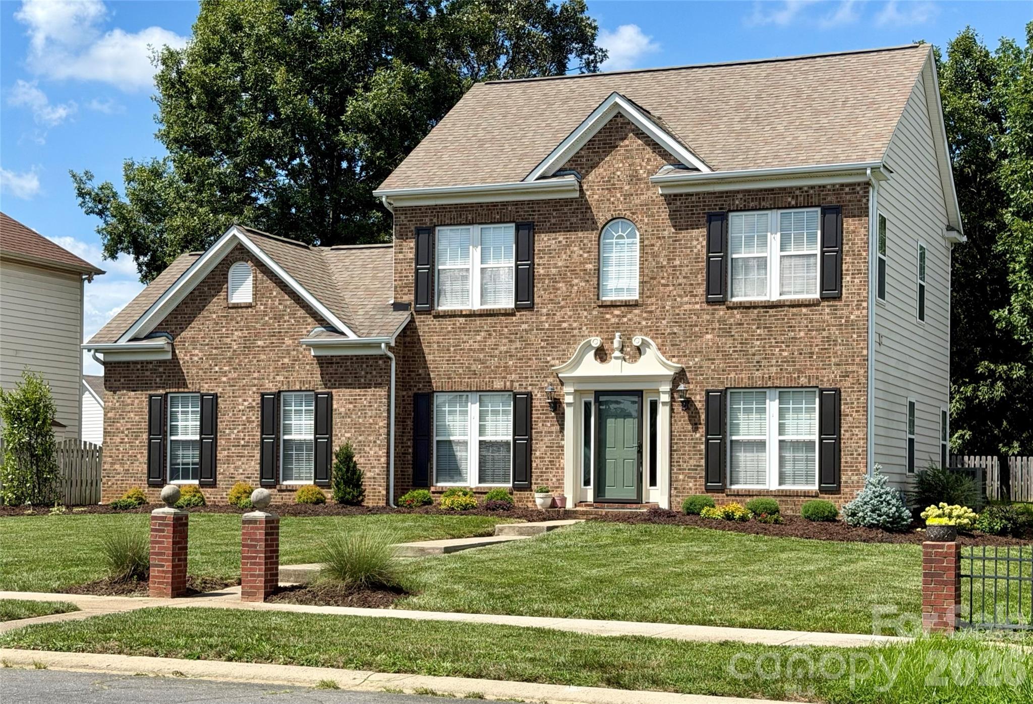 main property photo 1
