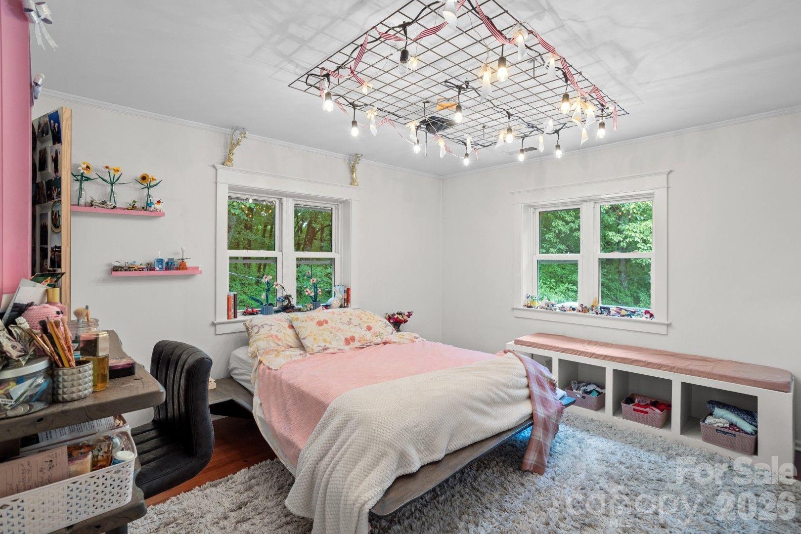 main property photo 20