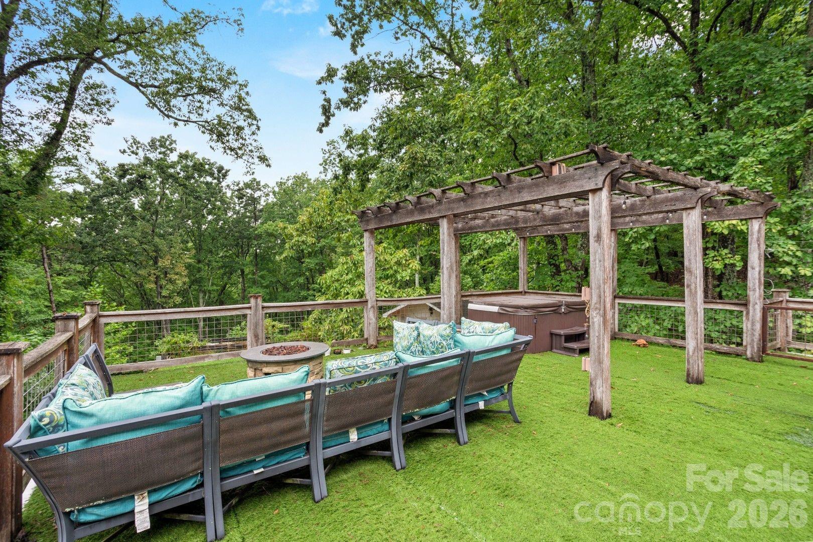 main property photo 29