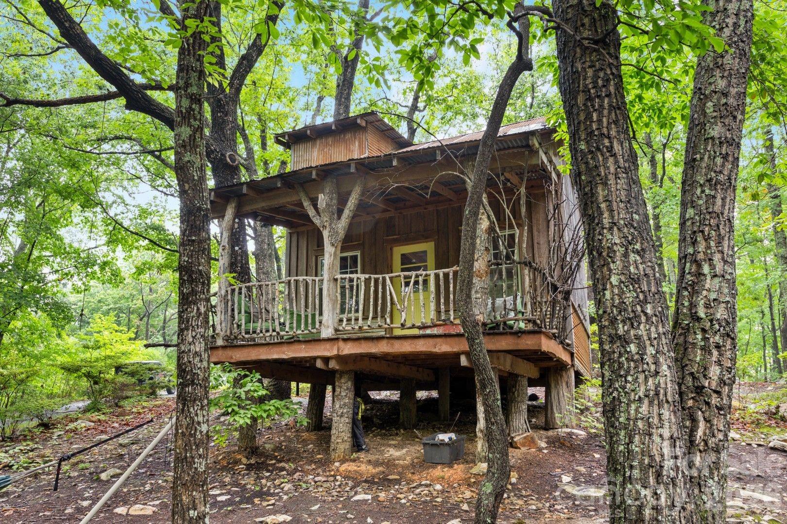main property photo 31
