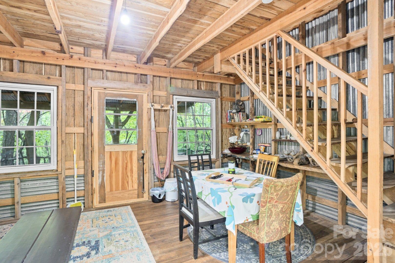 main property photo 35