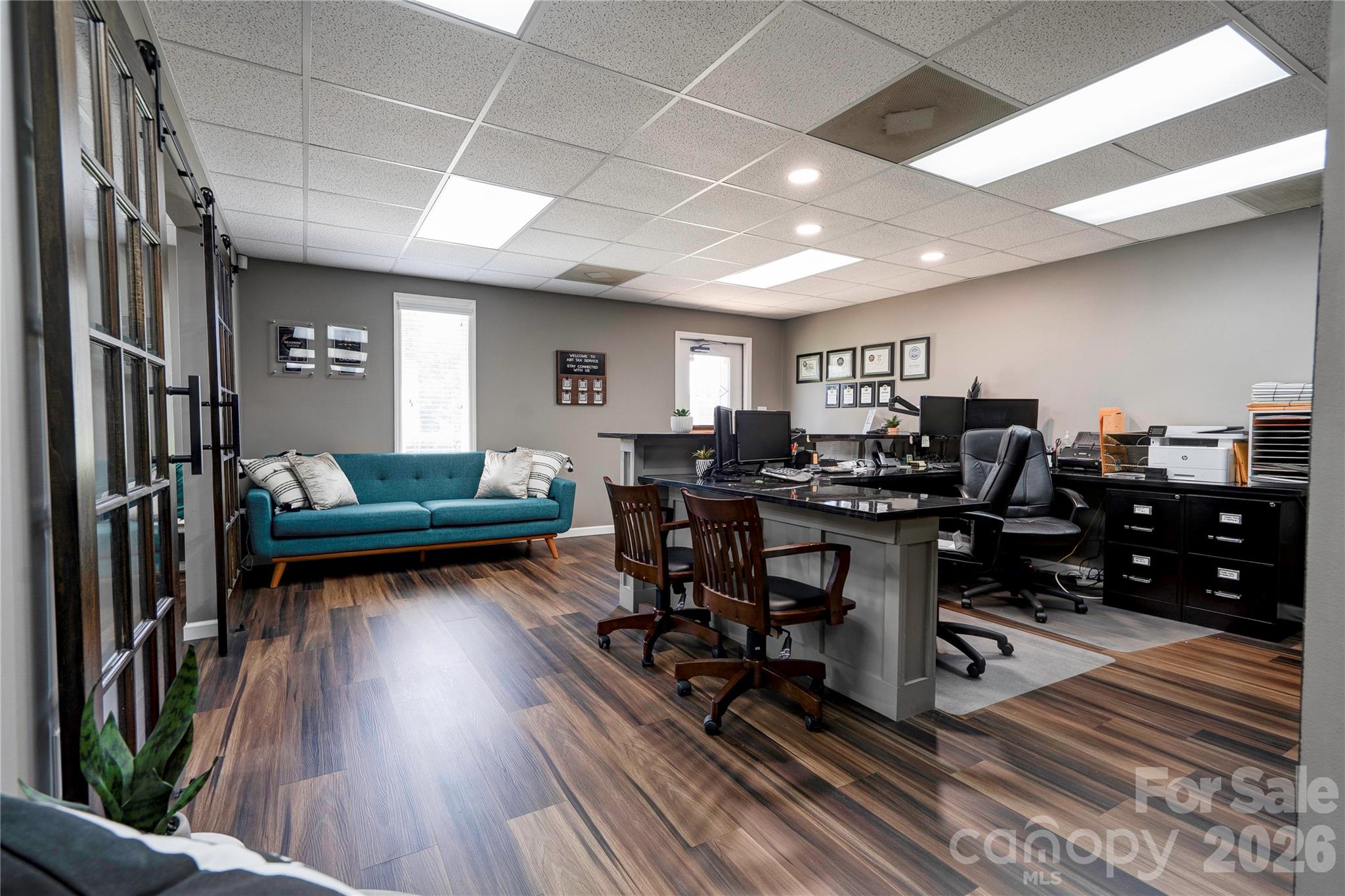 main property photo 23