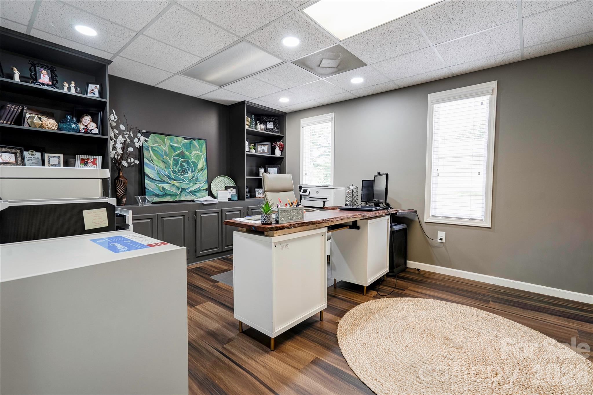 main property photo 34