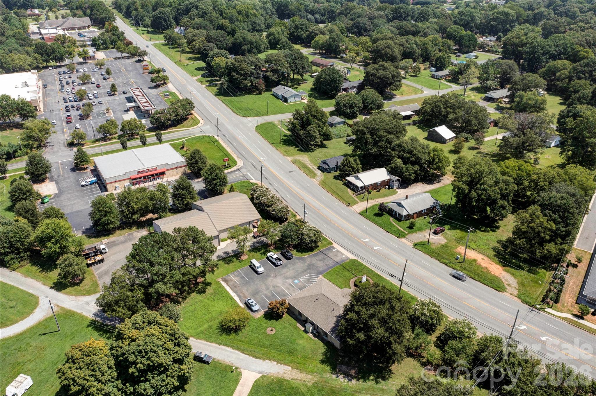 main property photo 47