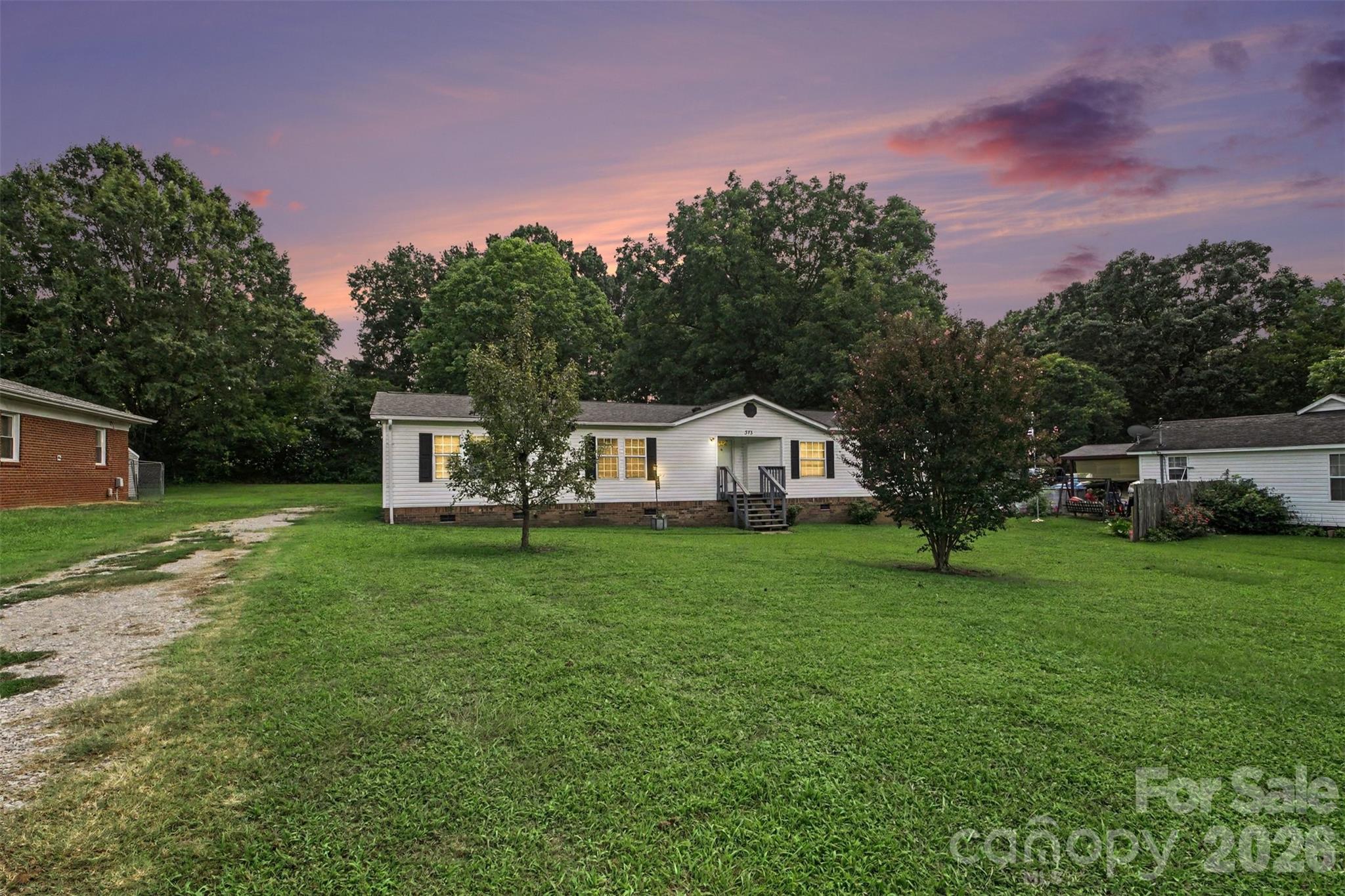 main property photo 26