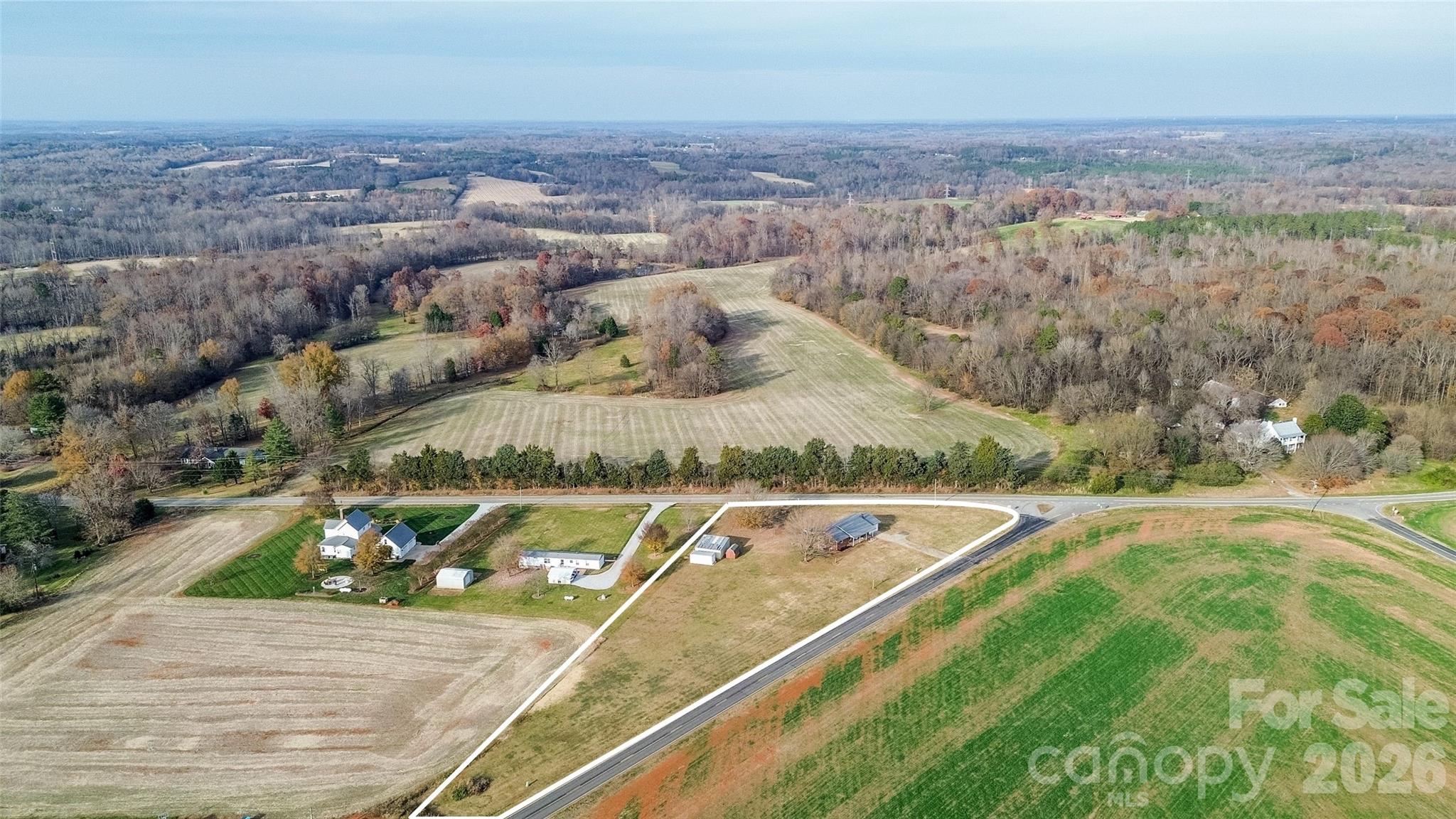 main property photo 7