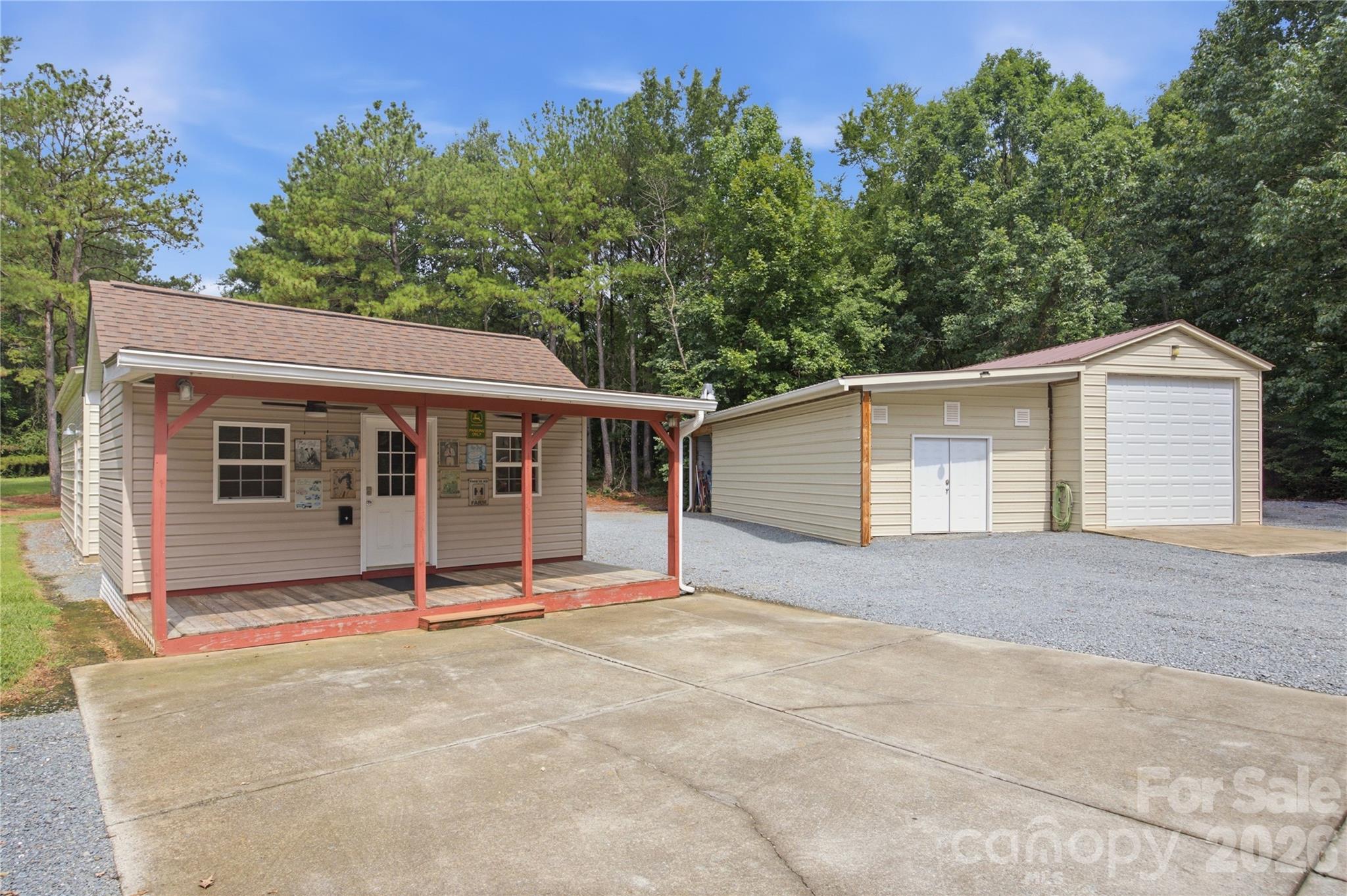 main property photo 36