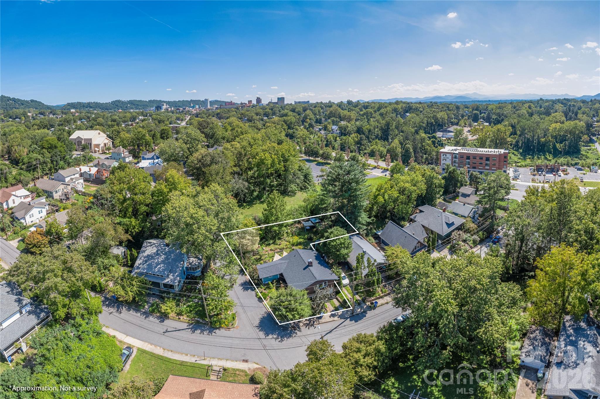 main property photo 33