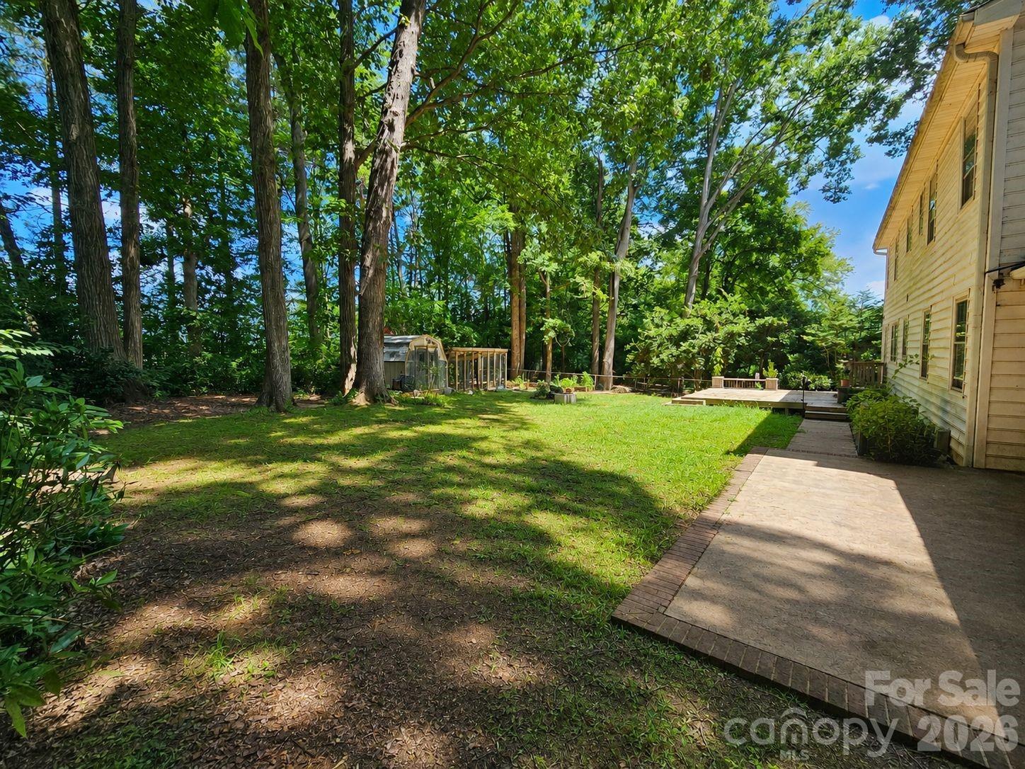main property photo 27