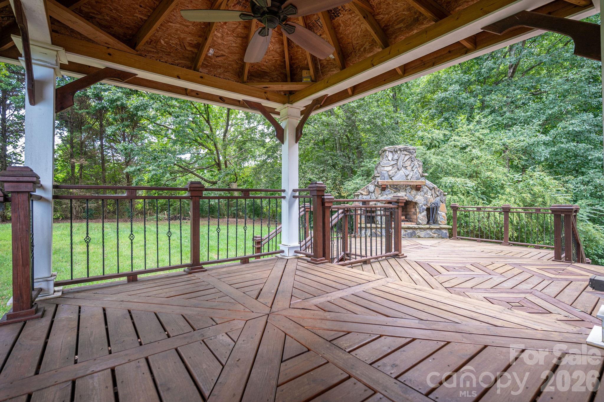 main property photo 36