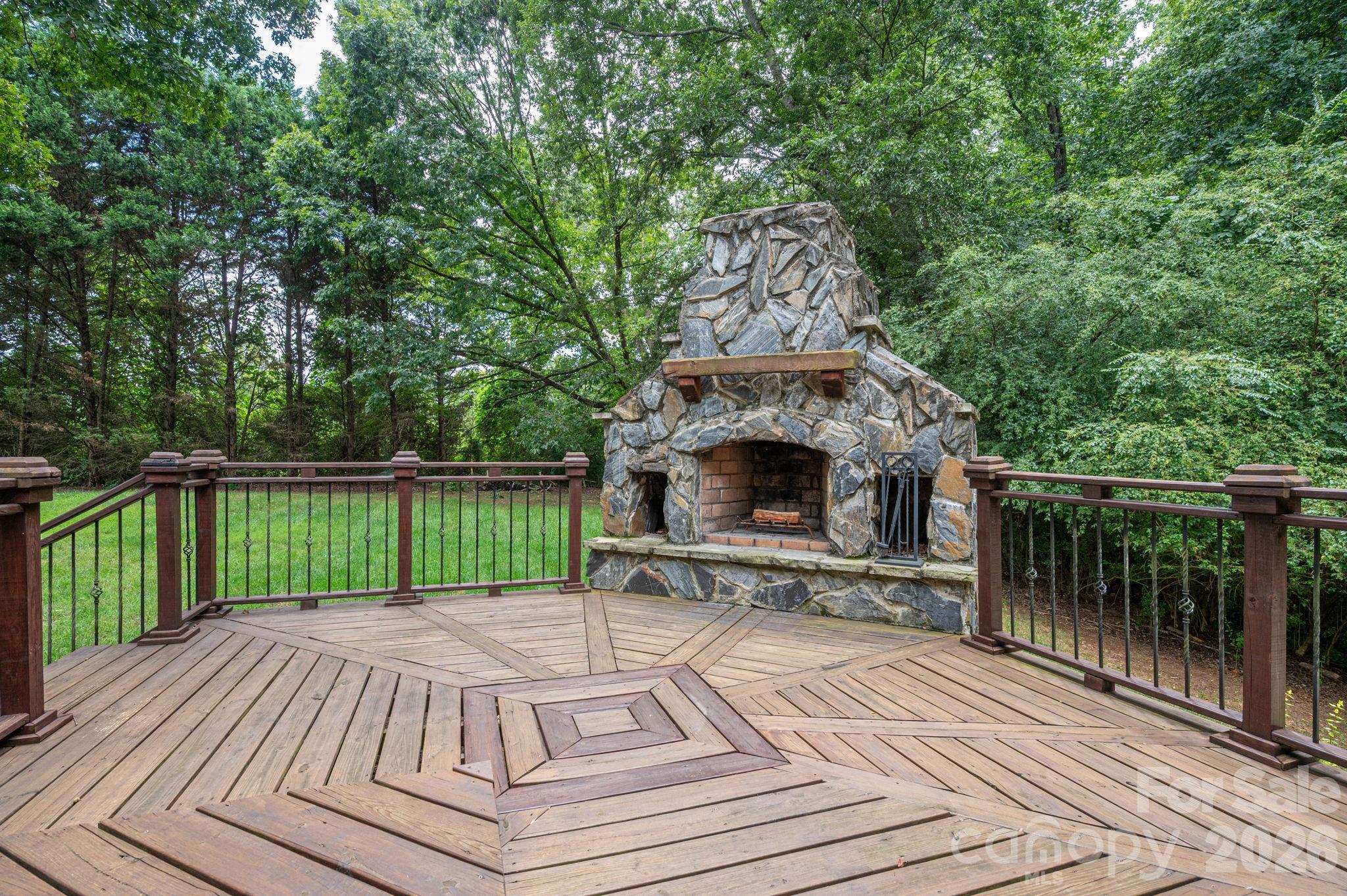 main property photo 38