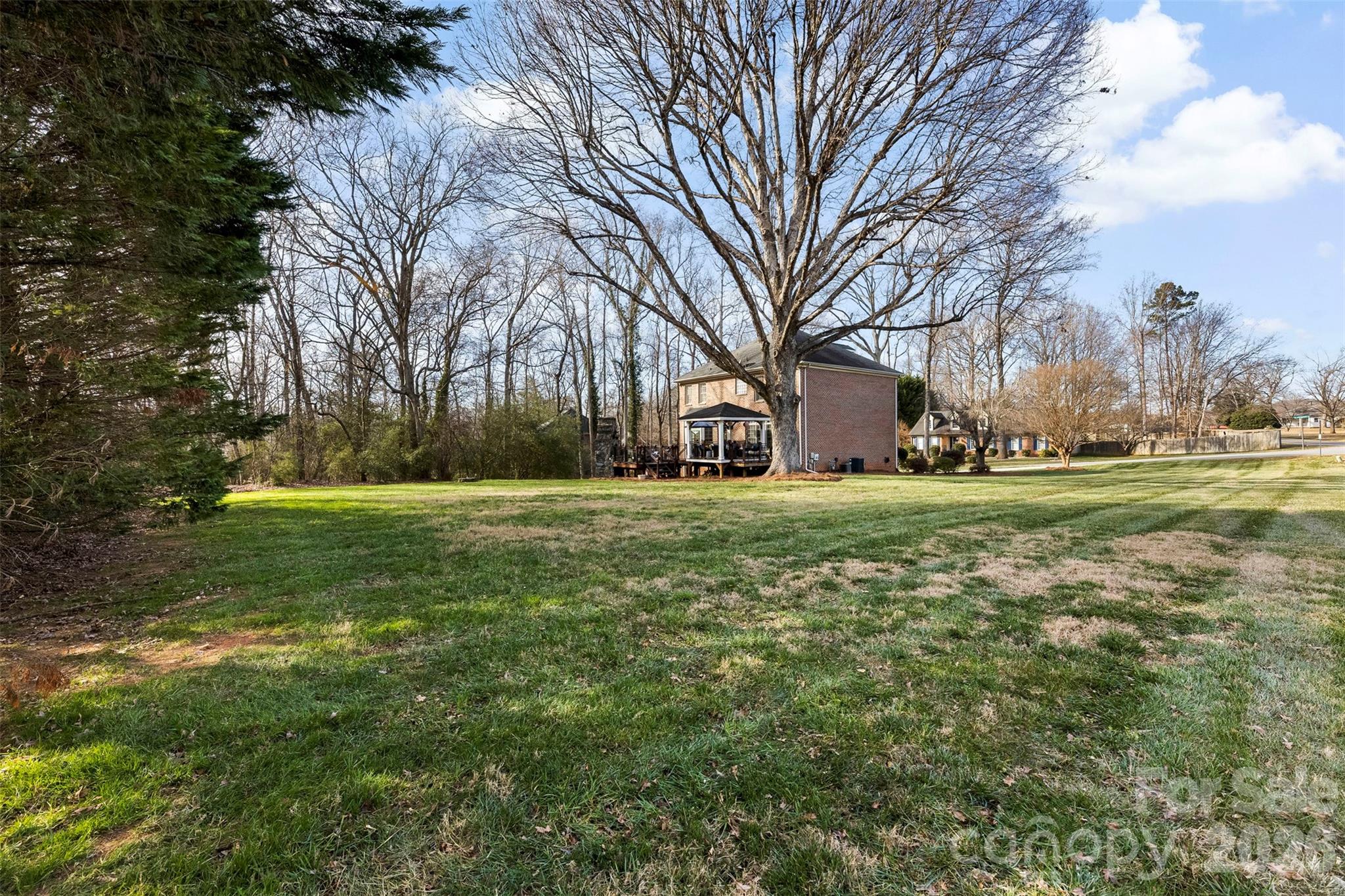 main property photo 45