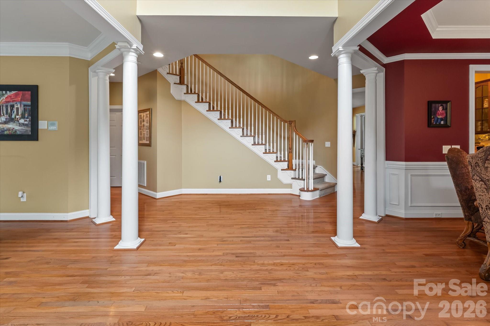 main property photo 11