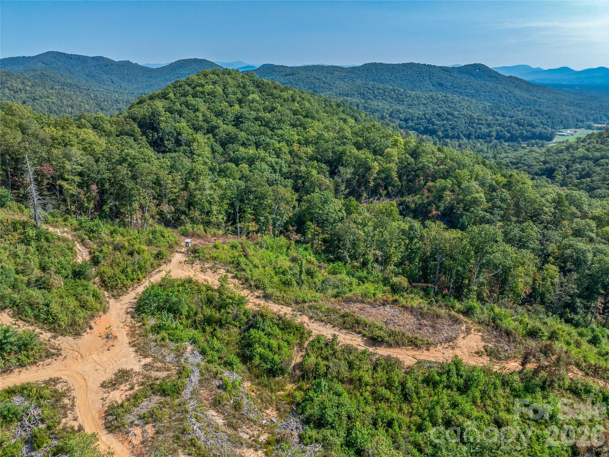 main property photo 10