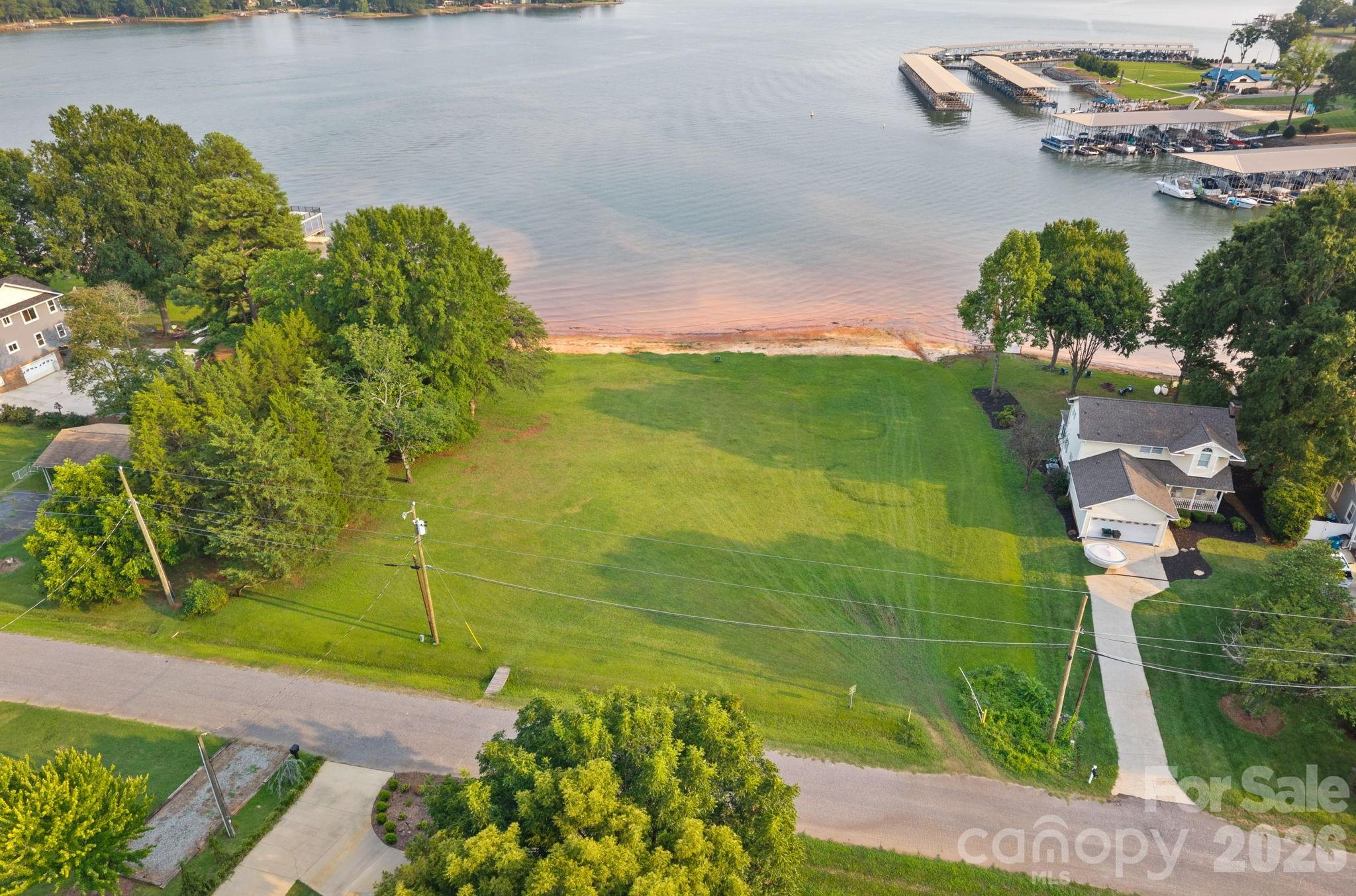 main property photo 35