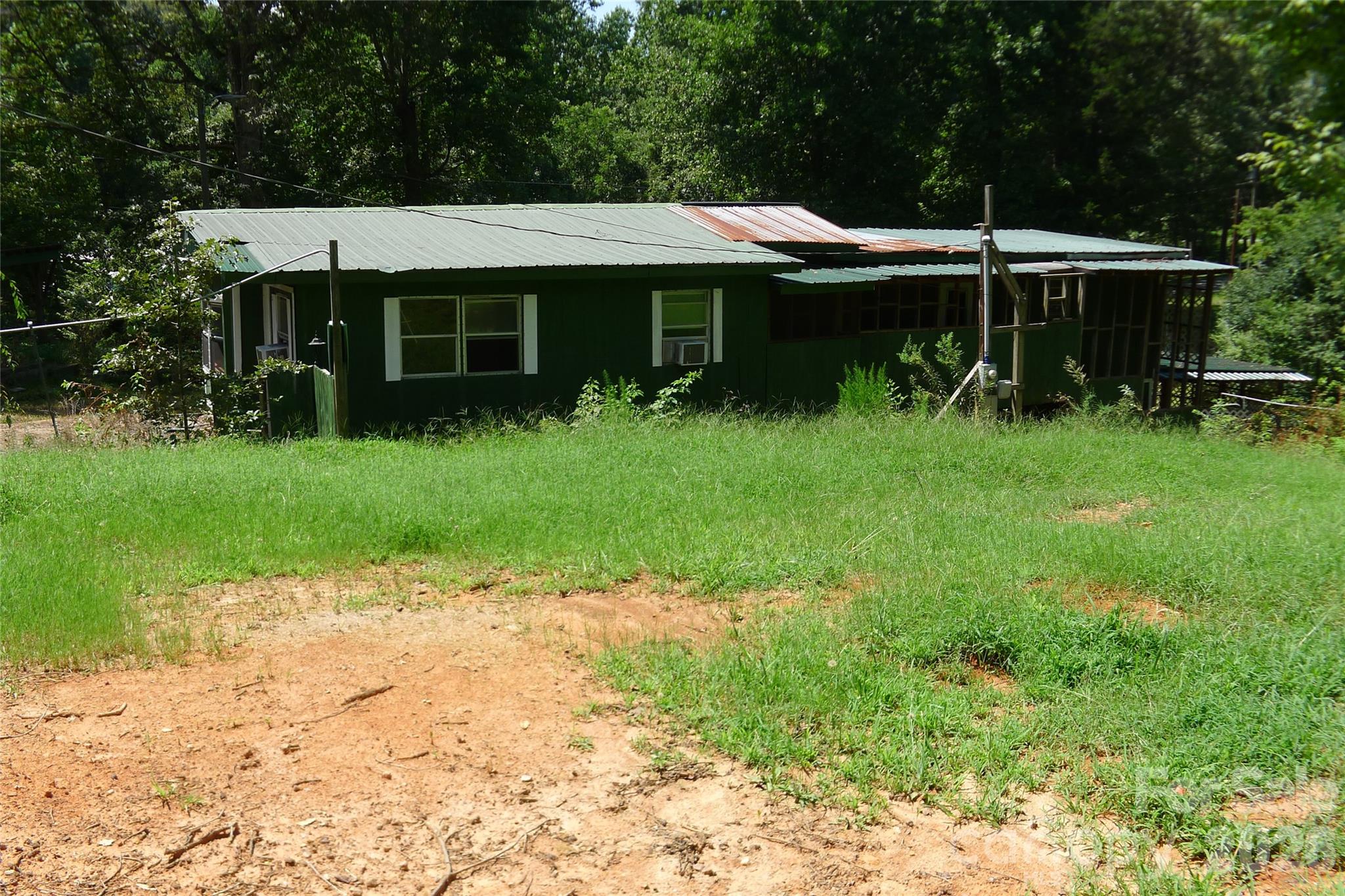 main property photo 15
