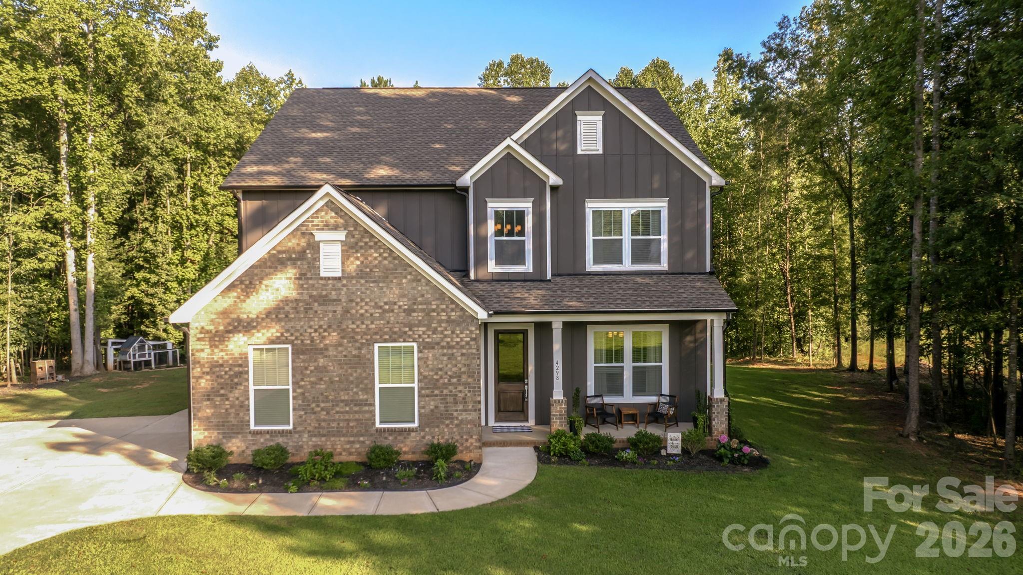 main property photo 5