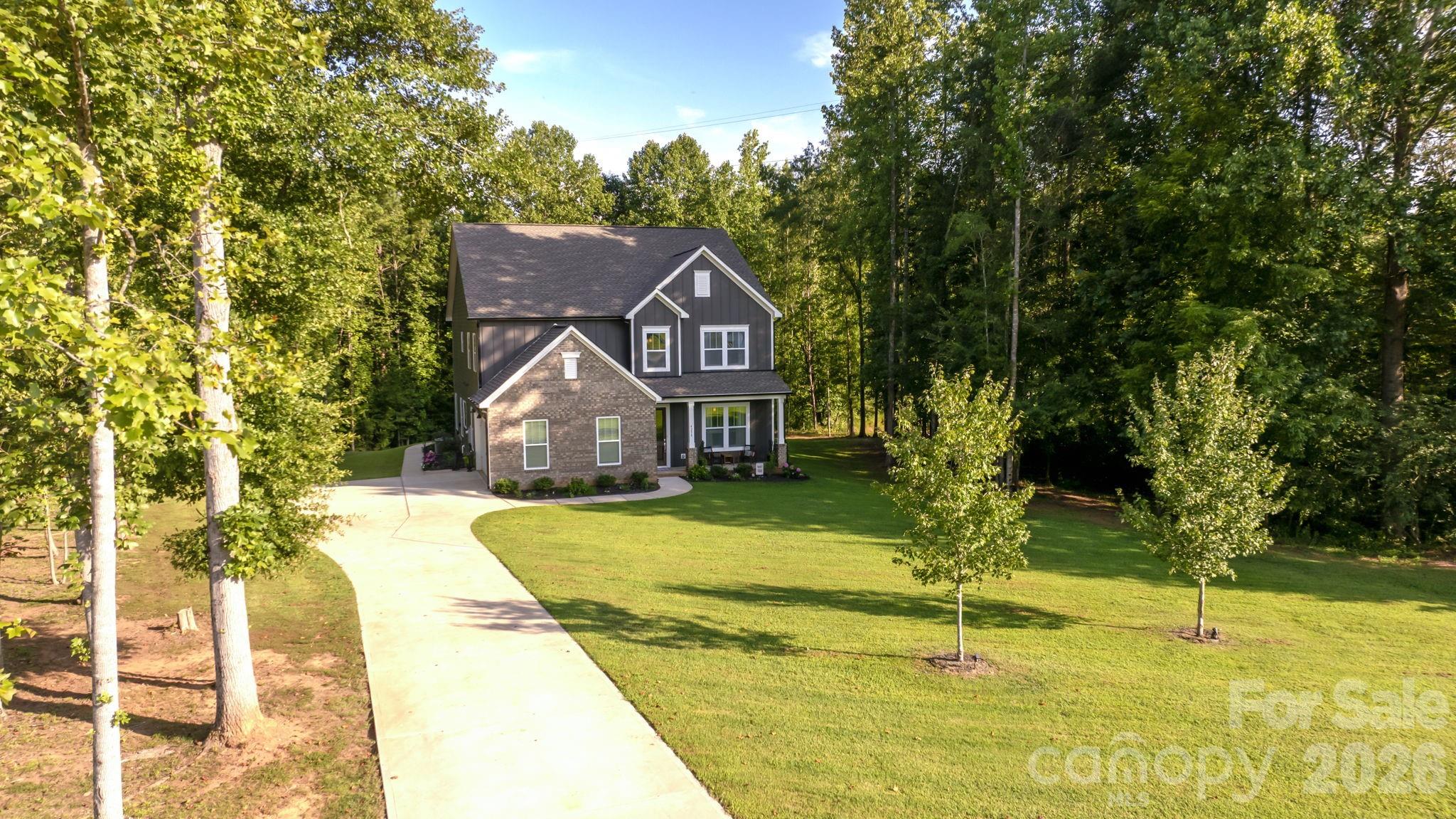 main property photo 7