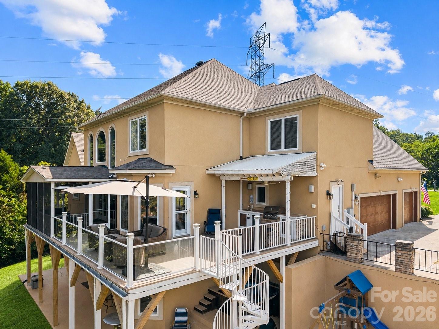 main property photo 43