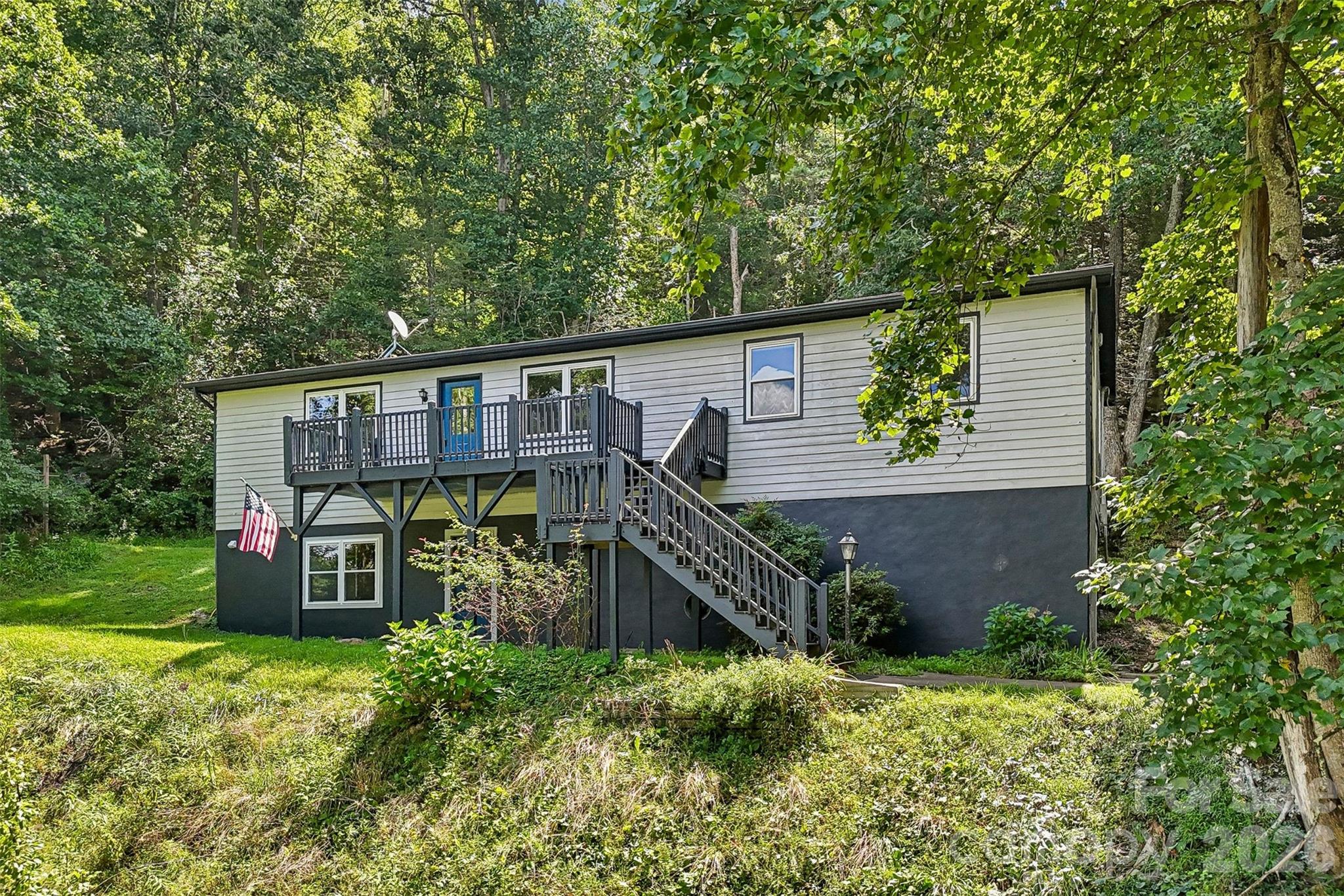 main property photo 31